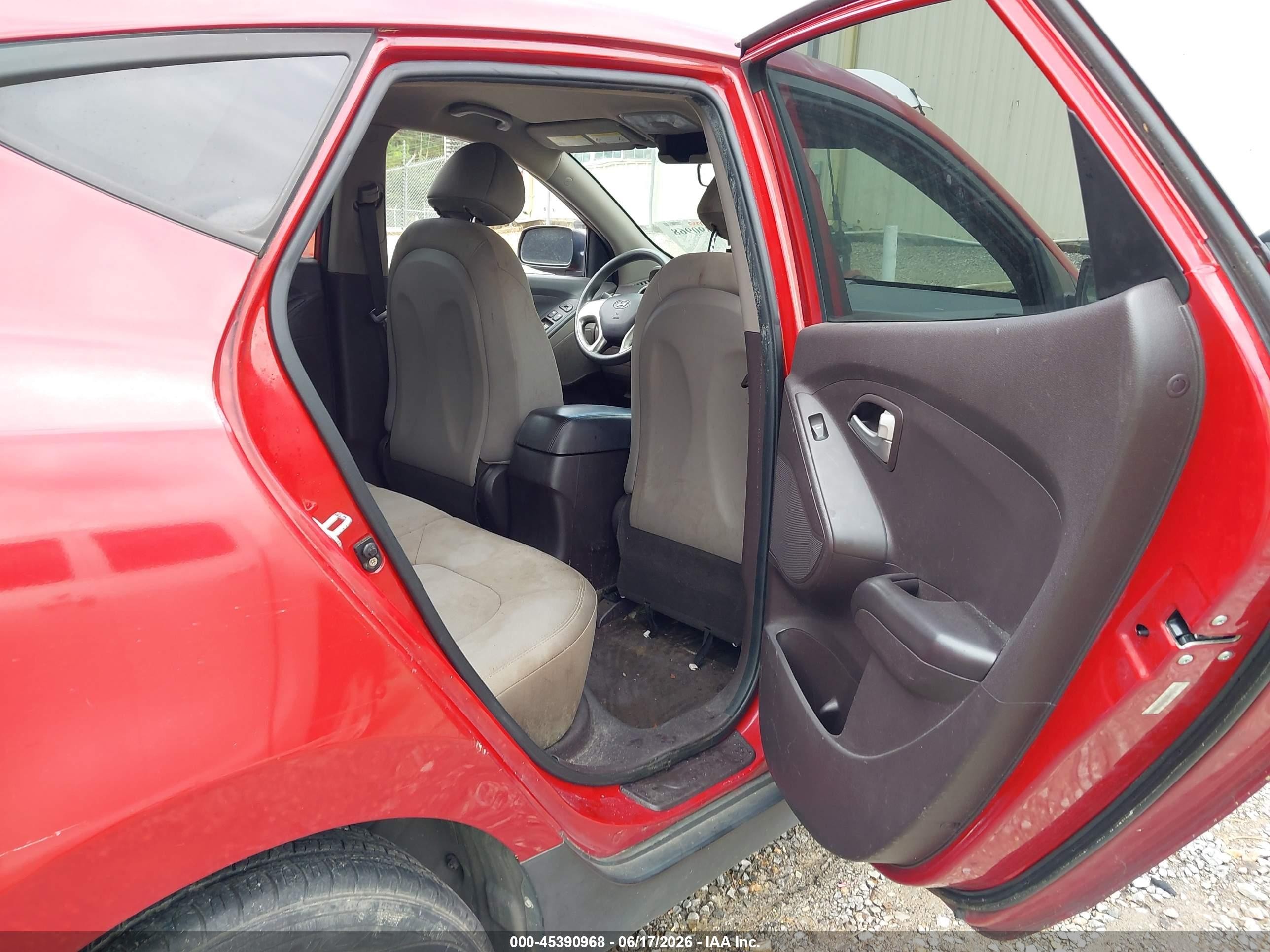 2013 Hyundai Tucson Gl Red vin: KM8JT3ABXDU583670