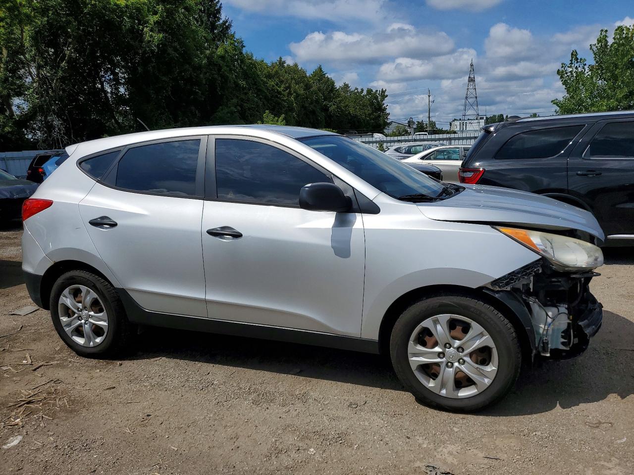 2011 Hyundai Tucson Gl Silver vin: KM8JT3AC5BU135164