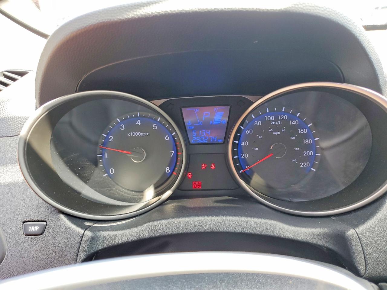 2011 Hyundai Tucson Gl Silver vin: KM8JT3AC5BU135164
