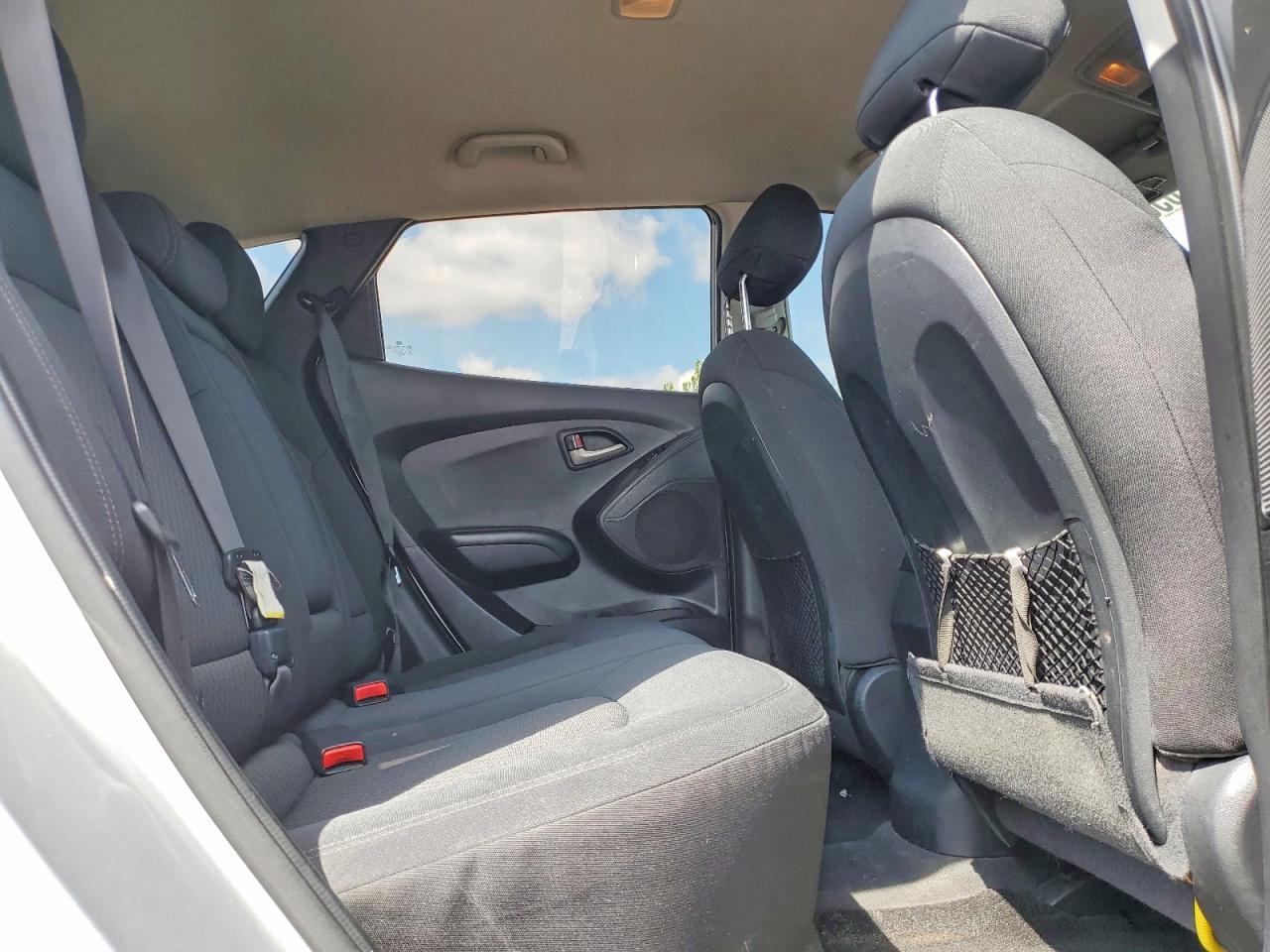 2011 Hyundai Tucson Gl Silver vin: KM8JT3AC5BU135164