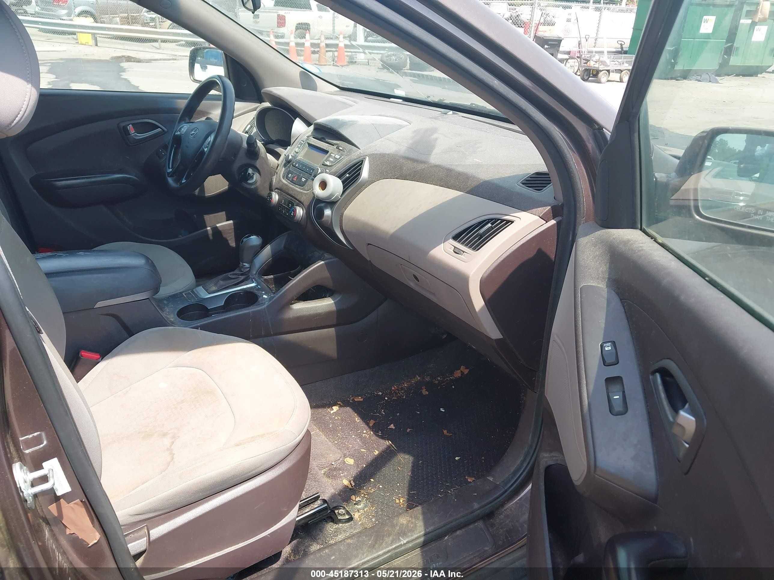 2015 Hyundai Tucson Gls Brown vin: KM8JT3AF1FU982117
