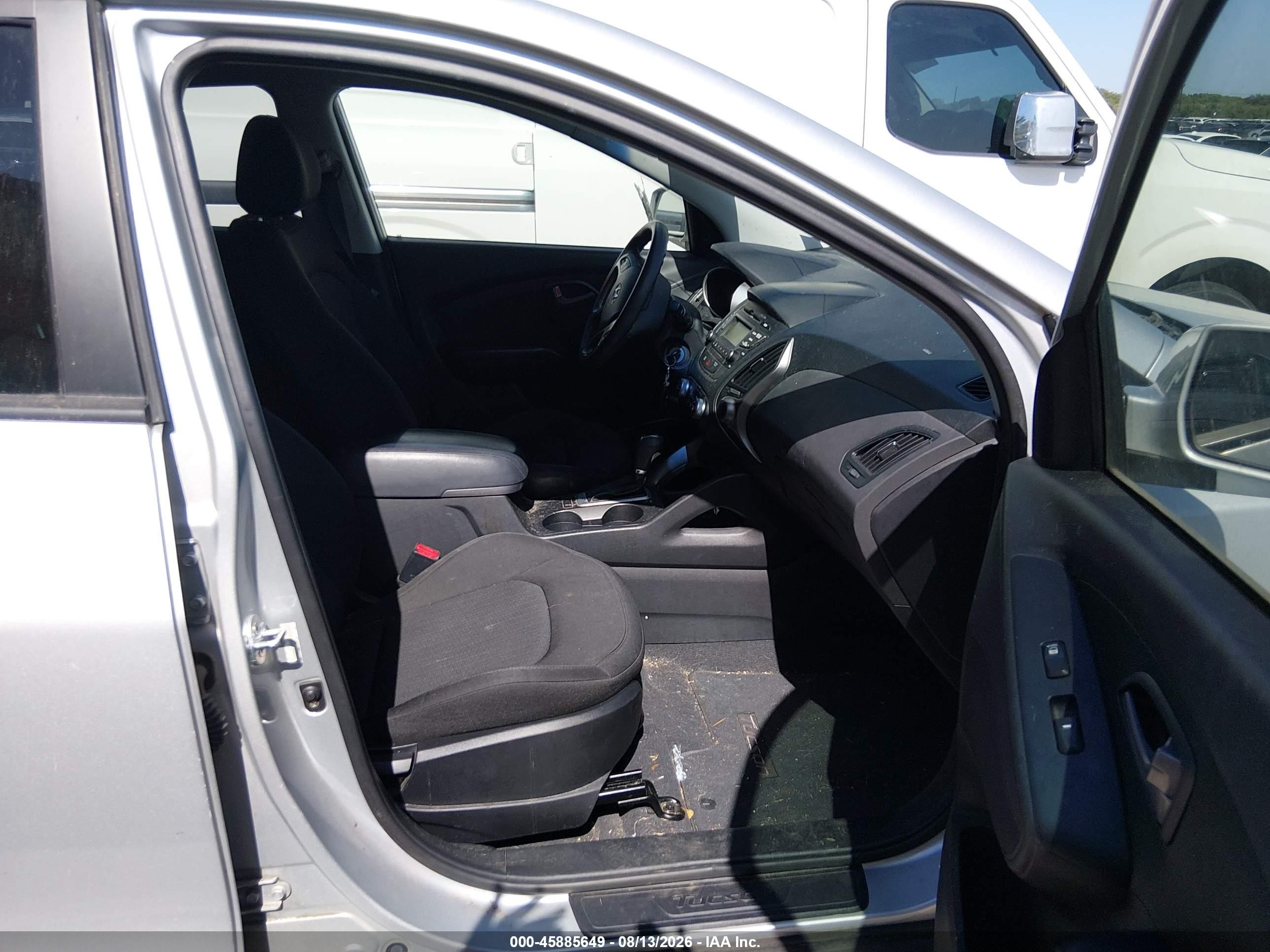 2014 Hyundai Tucson Gls Серебряный vin: KM8JT3AF4EU844635