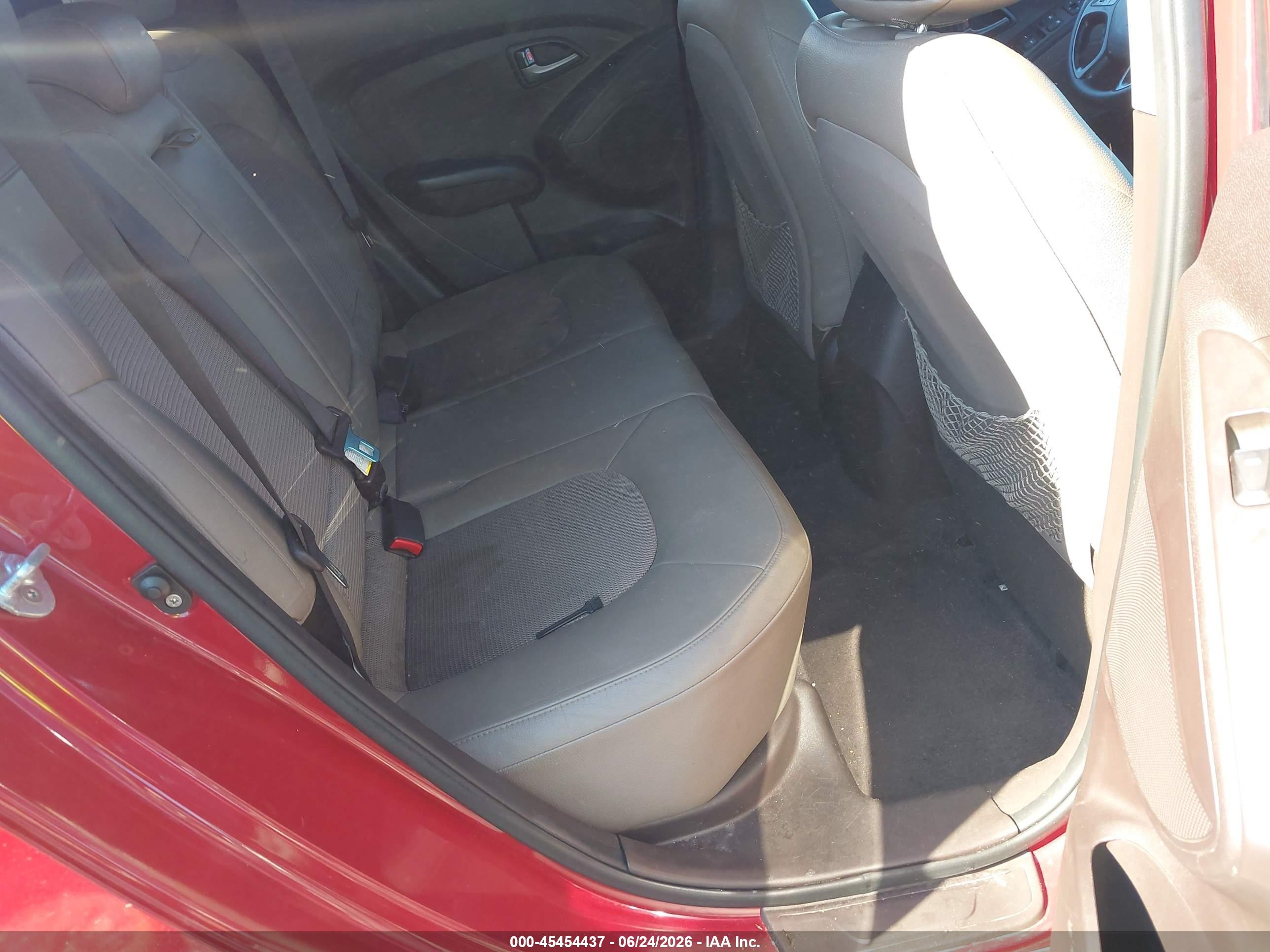 2015 Hyundai Tucson Gls Red vin: KM8JT3AF4FU100602