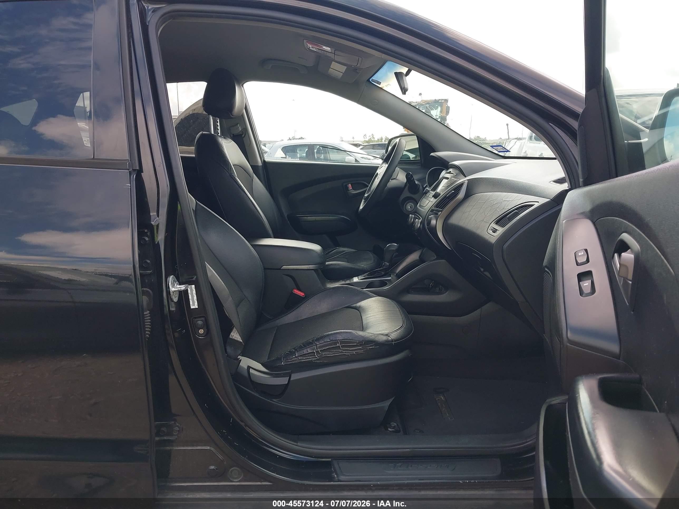 2015 Hyundai Tucson Gls Черный vin: KM8JT3AF6FU005541