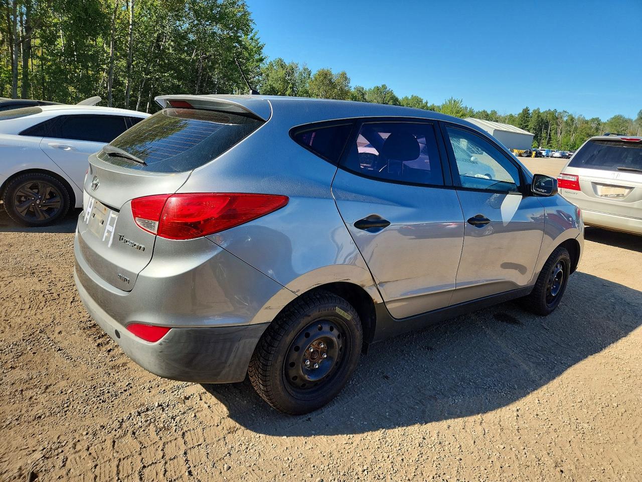 2011 Hyundai Tucson Gl Серебряный vin: KM8JTCAC2BU252006