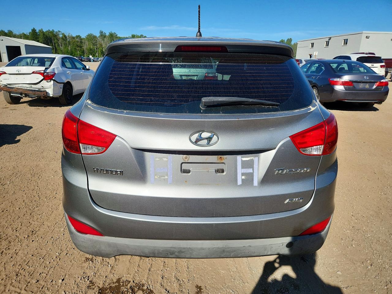 2011 Hyundai Tucson Gl Серебряный vin: KM8JTCAC2BU252006