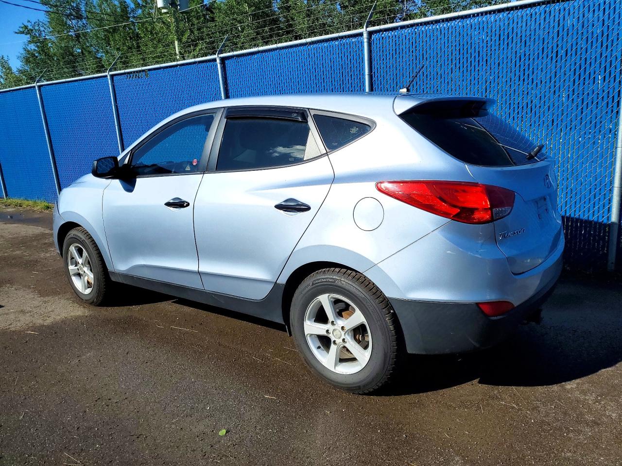 2011 Hyundai Tucson Gl Blue vin: KM8JTCAC4BU209397
