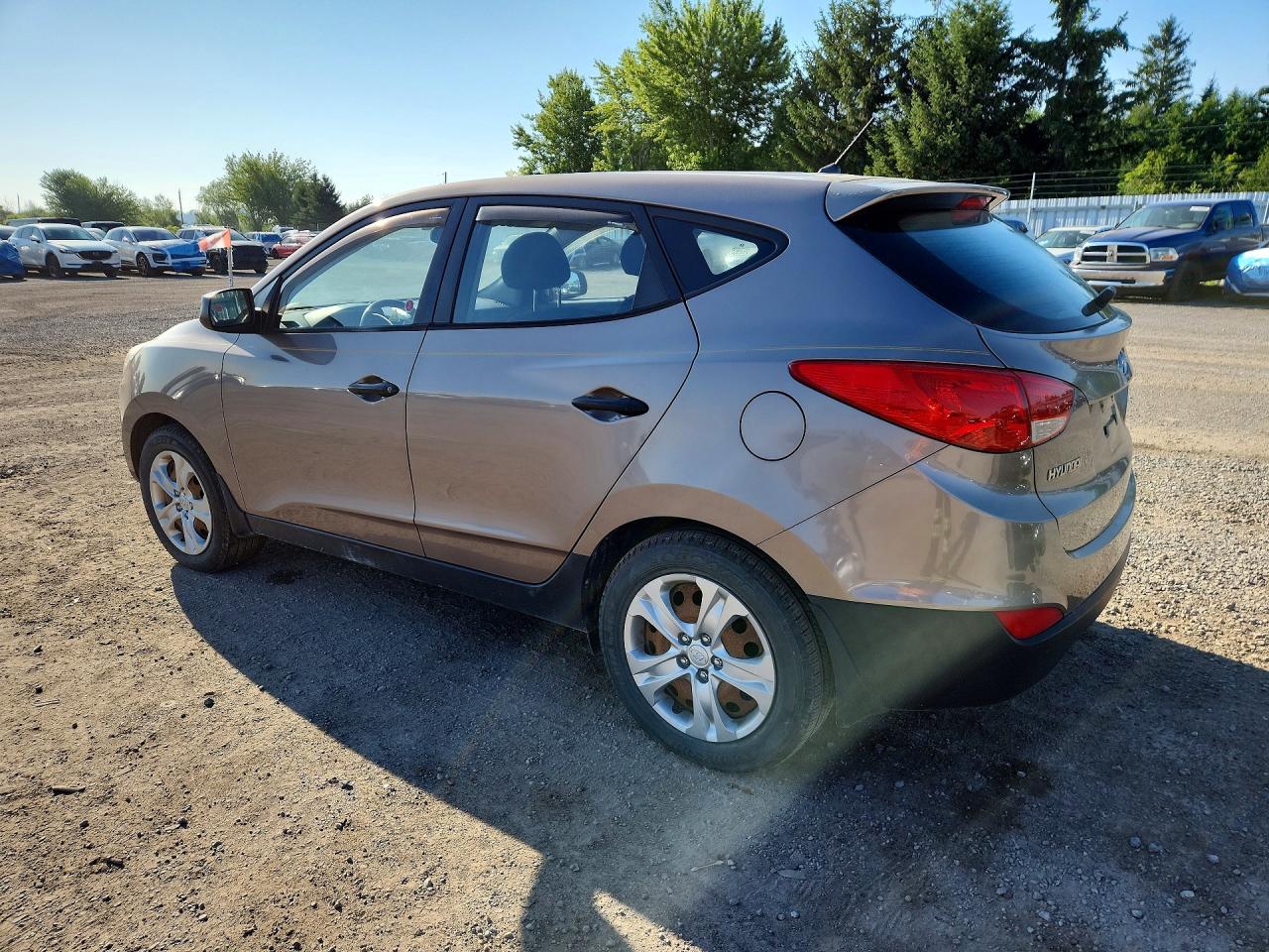 2011 Hyundai Tucson Gl Brown vin: KM8JTCAC6BU282433