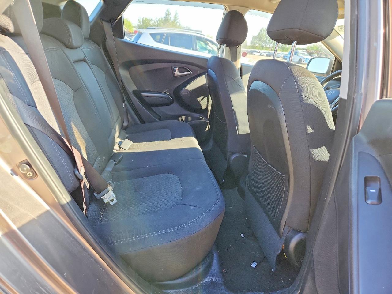 2011 Hyundai Tucson Gl Brown vin: KM8JTCAC6BU282433