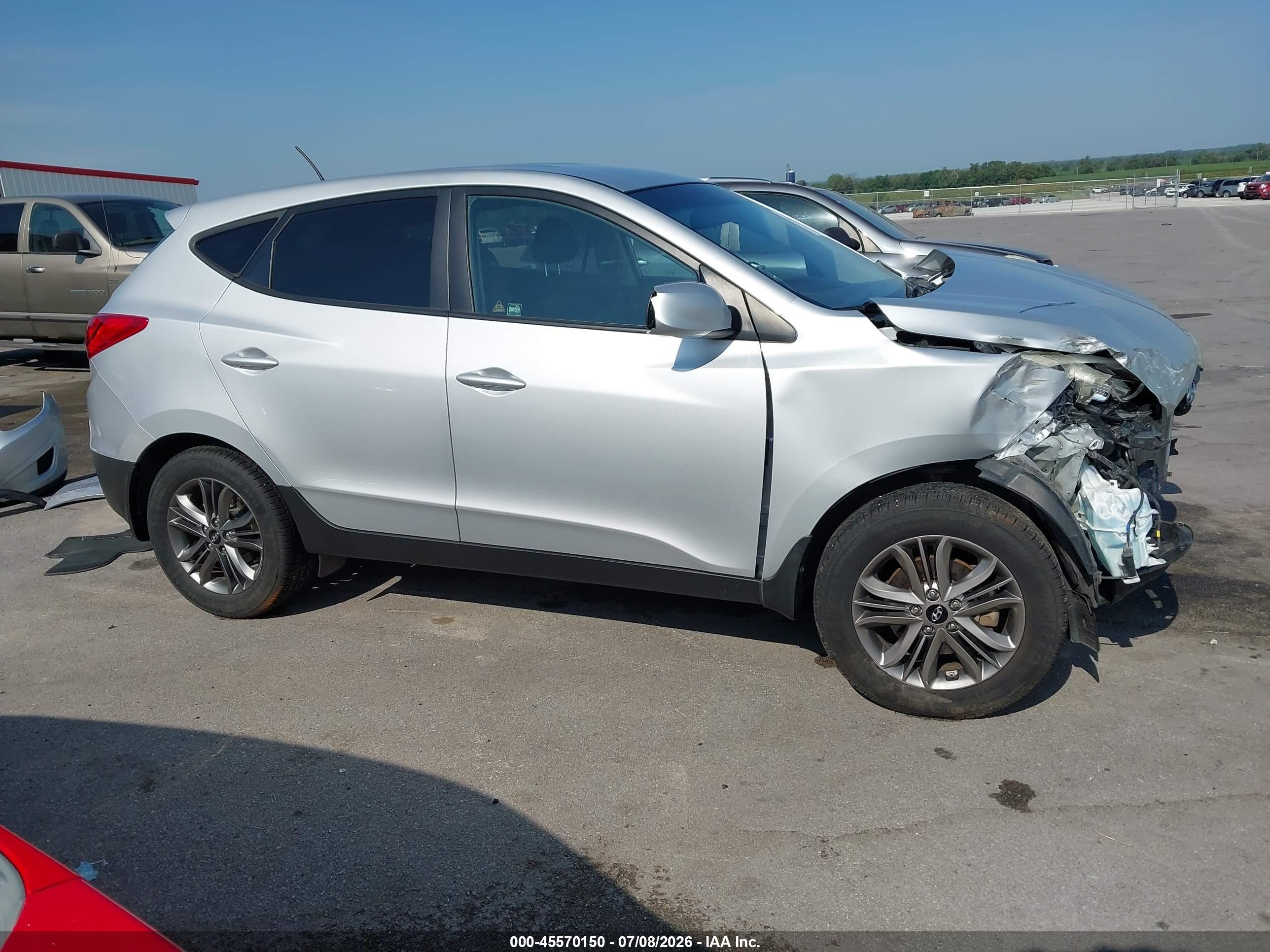 2015 Hyundai Tucson Gls Серебряный vin: KM8JTCAF3FU036620