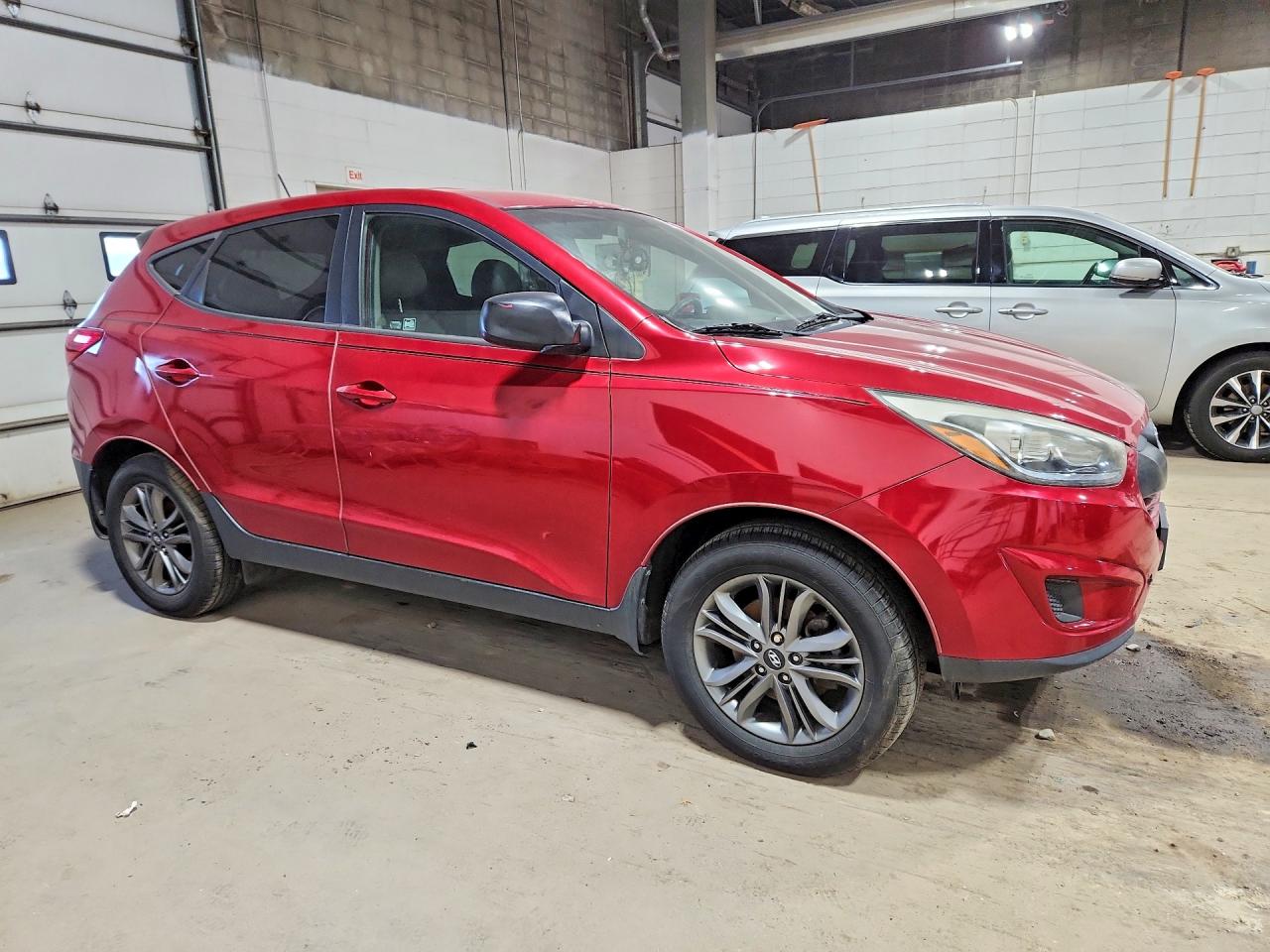 2015 Hyundai Tucson 4wd Красный vin: KM8JTCAF6FU091773