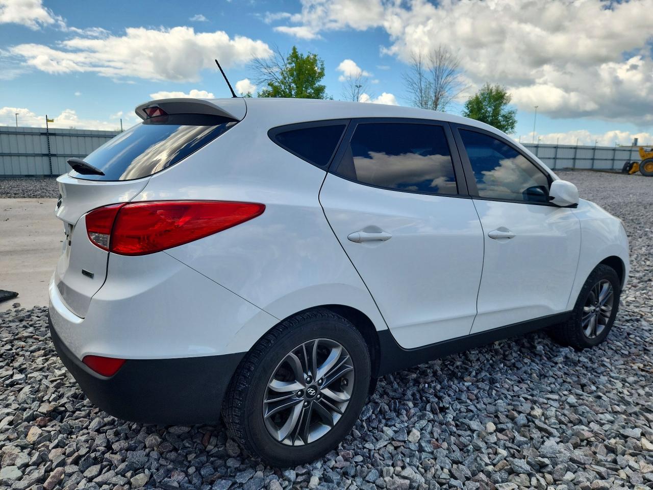 2015 Hyundai Tucson Gls White vin: KM8JTCAF8FU091757