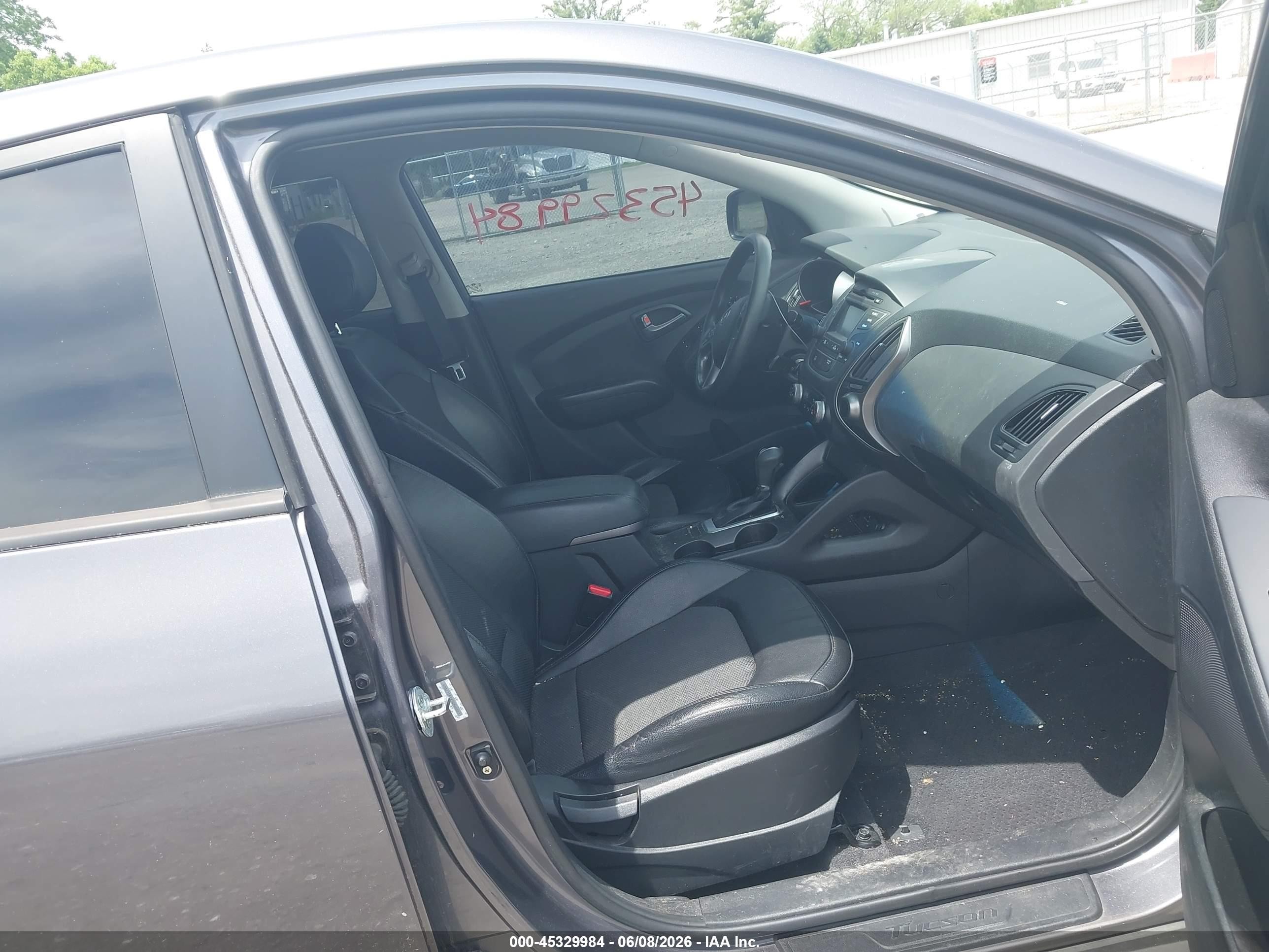 2015 Hyundai Tucson Gls Серый vin: KM8JTCAF8FU964021