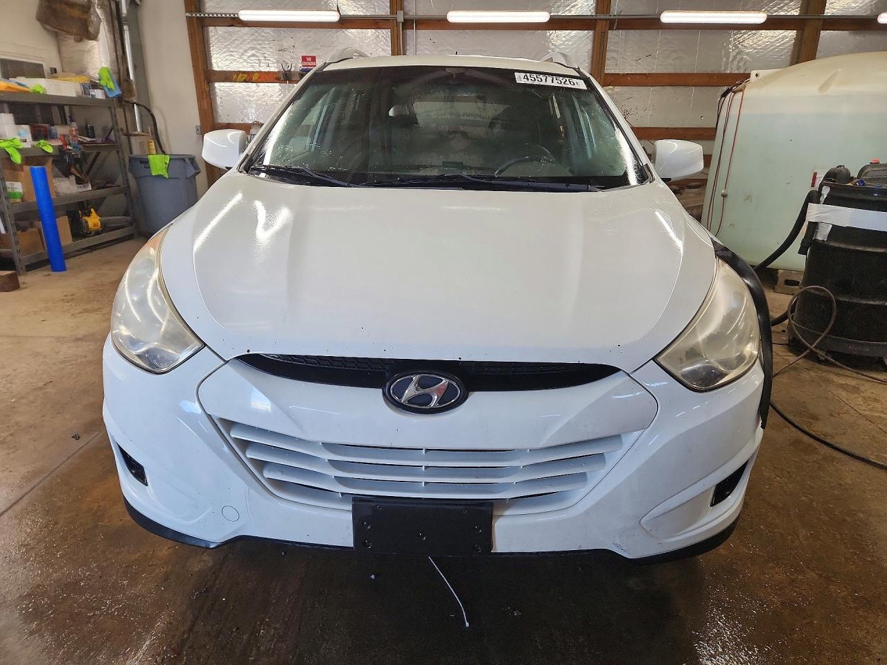 2010 Hyundai Tucson Gls White vin: KM8JU3AC0AU111978