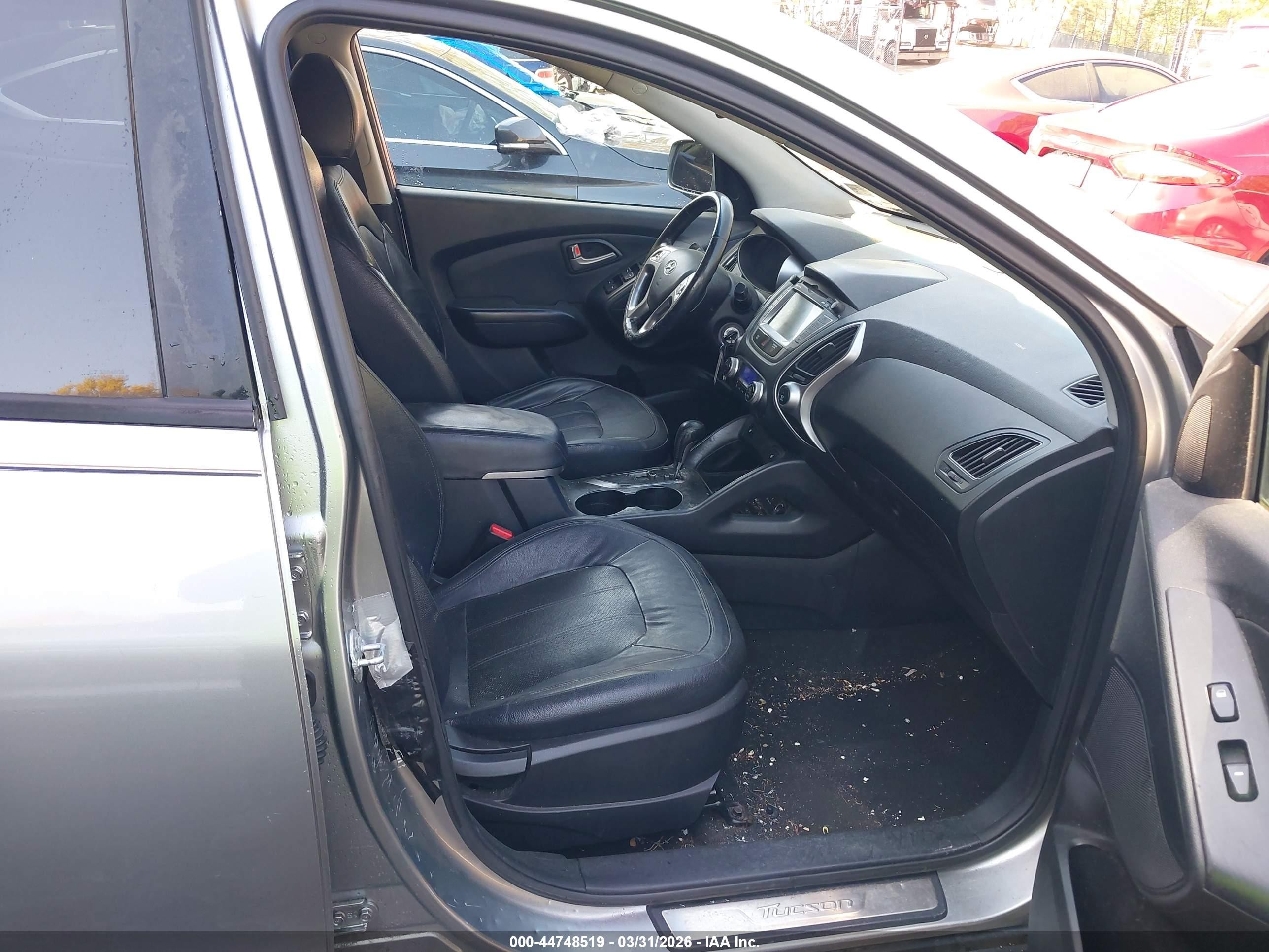 2012 Hyundai Tucson Limited Gray vin: KM8JU3AC0CU343273