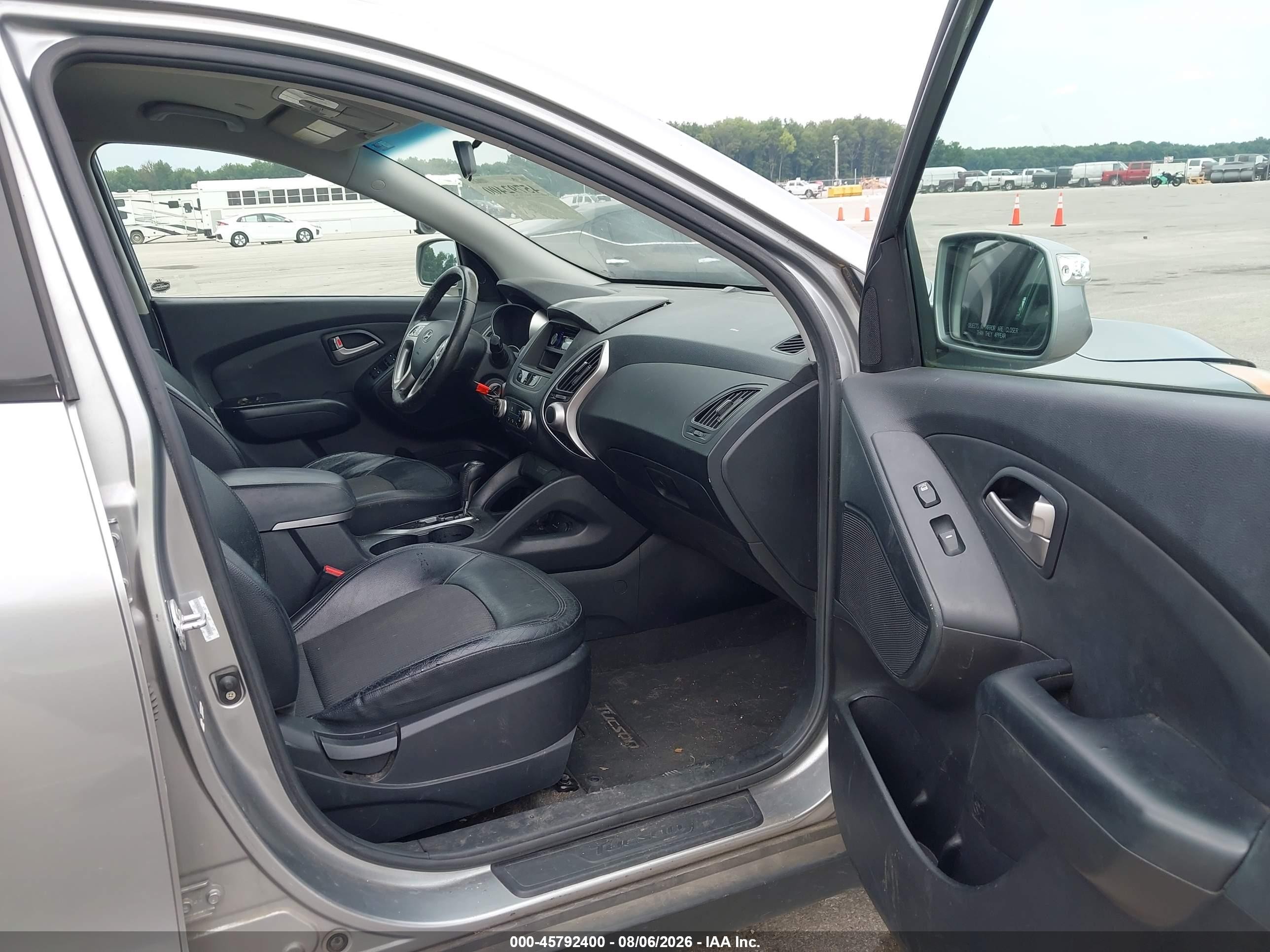 2012 Hyundai Tucson Gls Silver vin: KM8JU3AC0CU400989