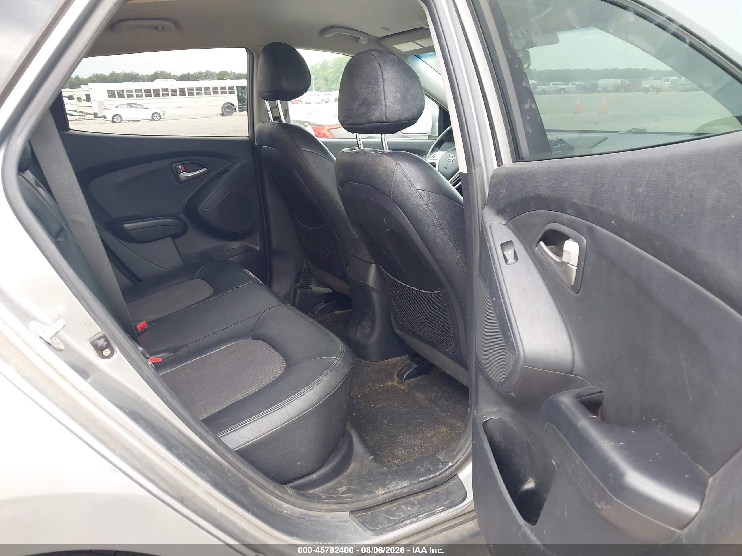 2012 Hyundai Tucson Gls Silver vin: KM8JU3AC0CU400989
