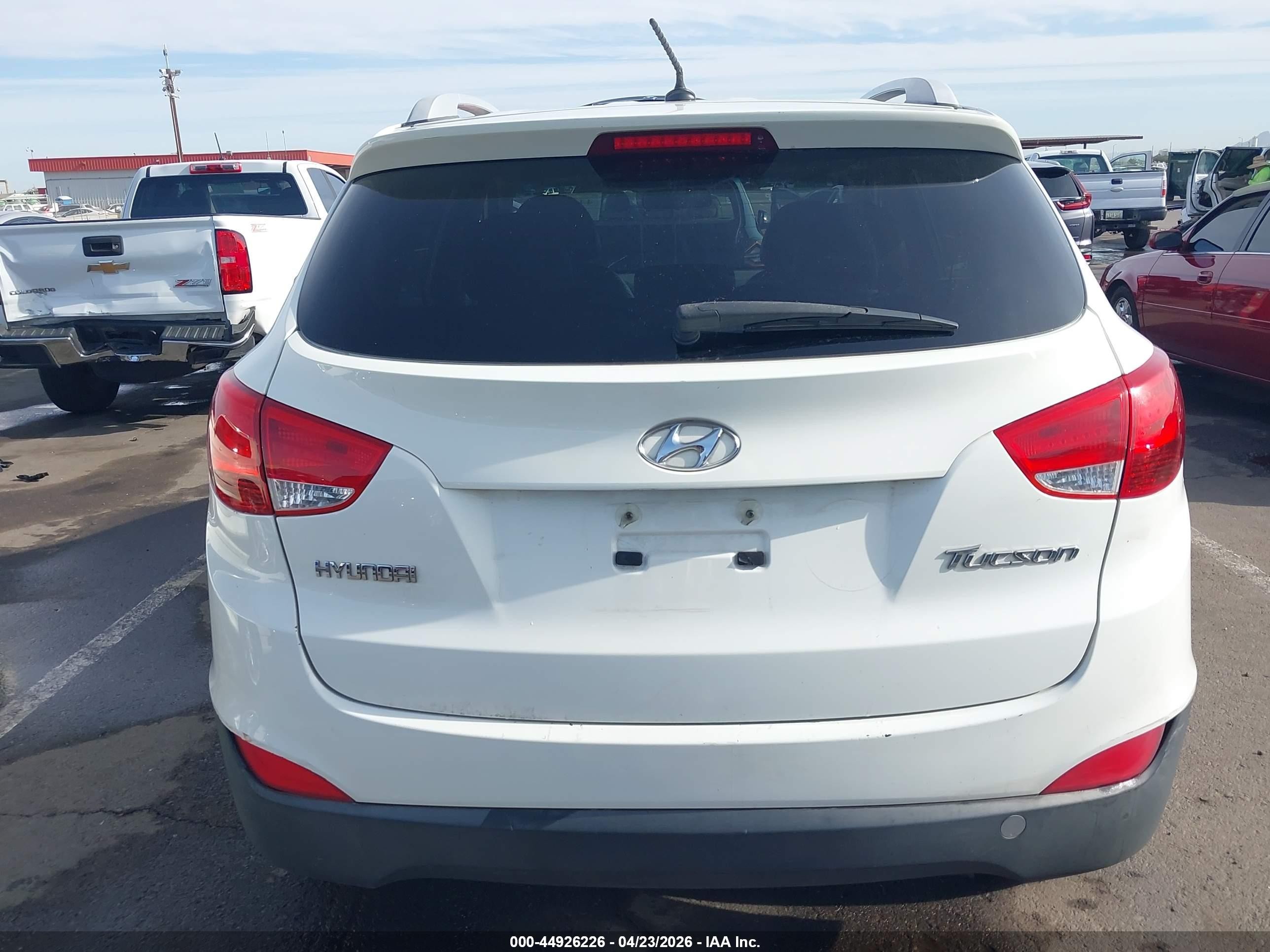 2012 Hyundai Tucson Gls White vin: KM8JU3AC0CU484621