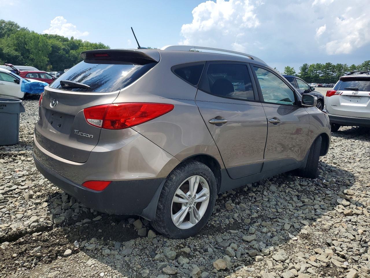 2012 Hyundai Tucson Green vin: KM8JU3AC0CU517245