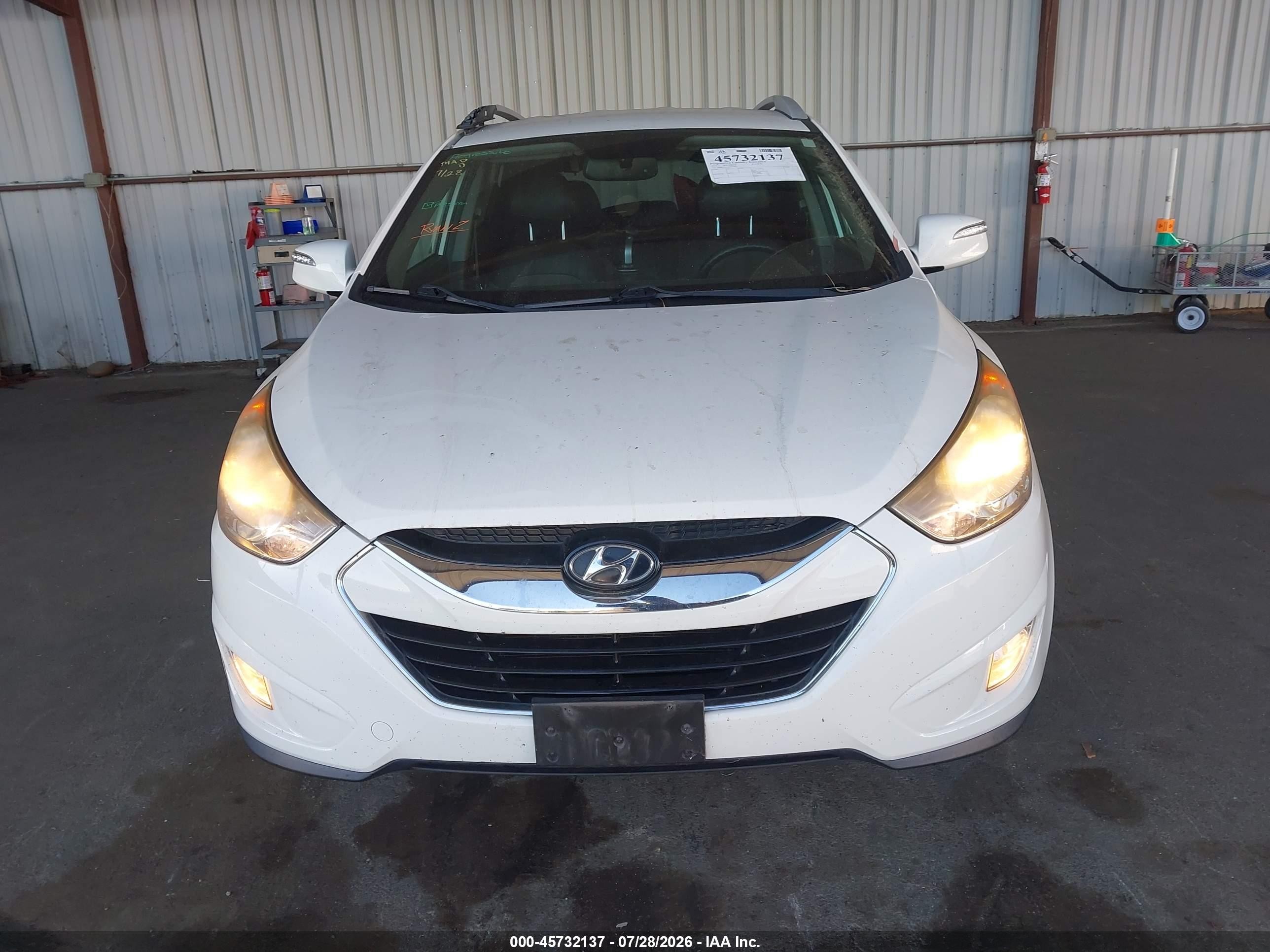 2013 Hyundai Tucson Limited White vin: KM8JU3AC0DU658415