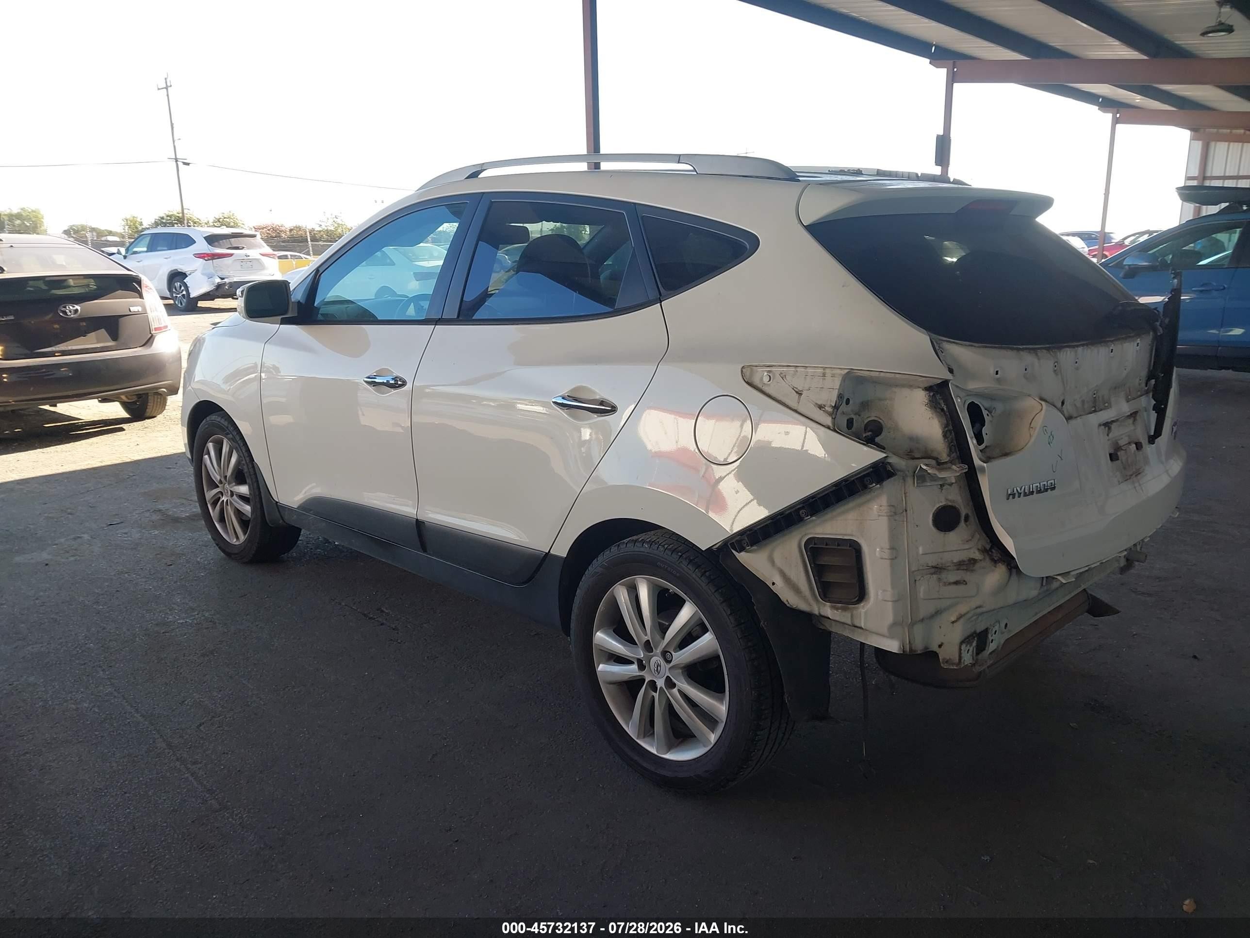 2013 Hyundai Tucson Limited White vin: KM8JU3AC0DU658415