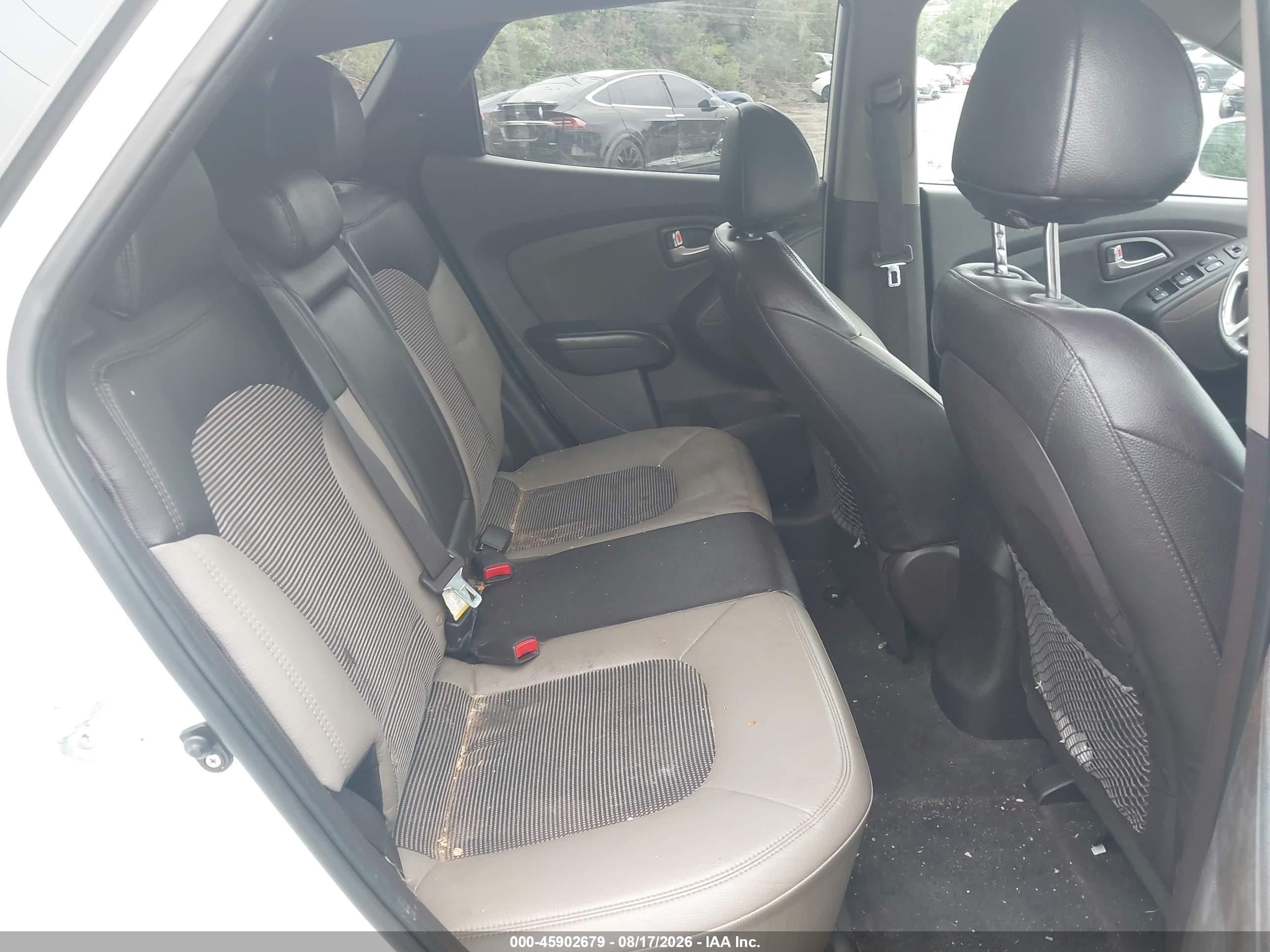 2013 Hyundai Tucson Gls White vin: KM8JU3AC0DU716202