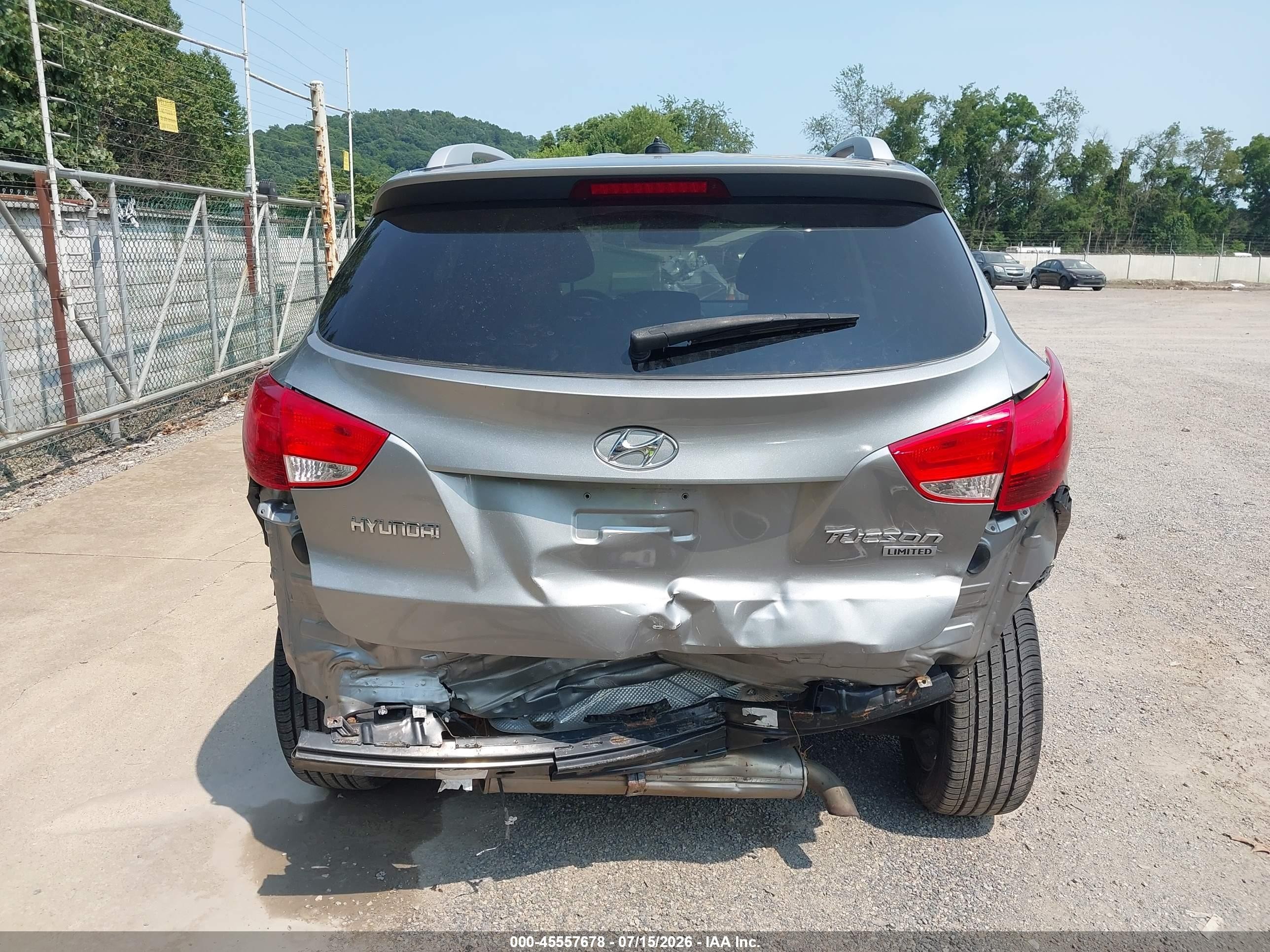 2013 Hyundai Tucson Limited Silver vin: KM8JU3AC0DU737289