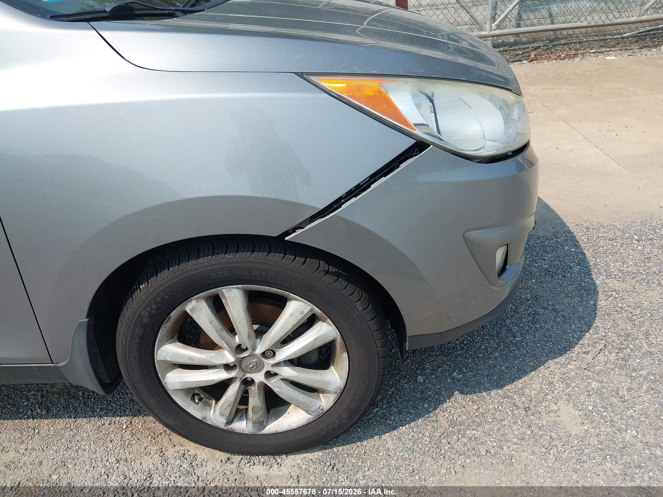 2013 Hyundai Tucson Limited Silver vin: KM8JU3AC0DU737289