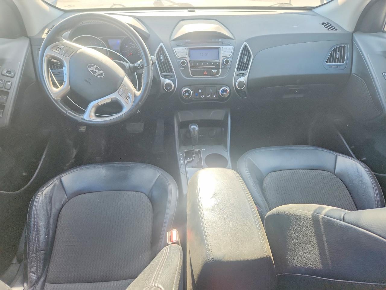 2011 Hyundai Tucson Gls Silver vin: KM8JU3AC1BU128807