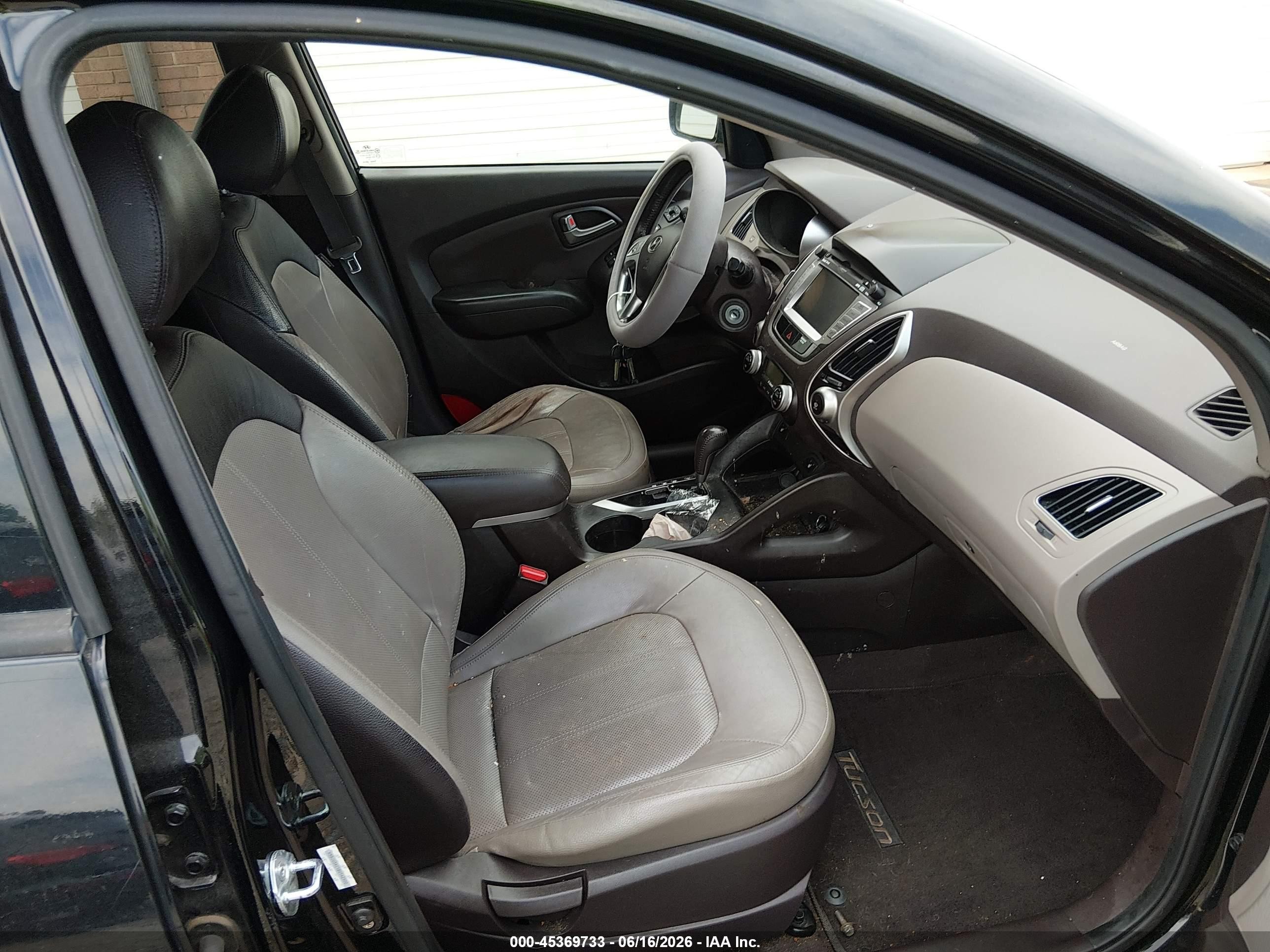 2011 Hyundai Tucson Limited Black vin: KM8JU3AC1BU142500