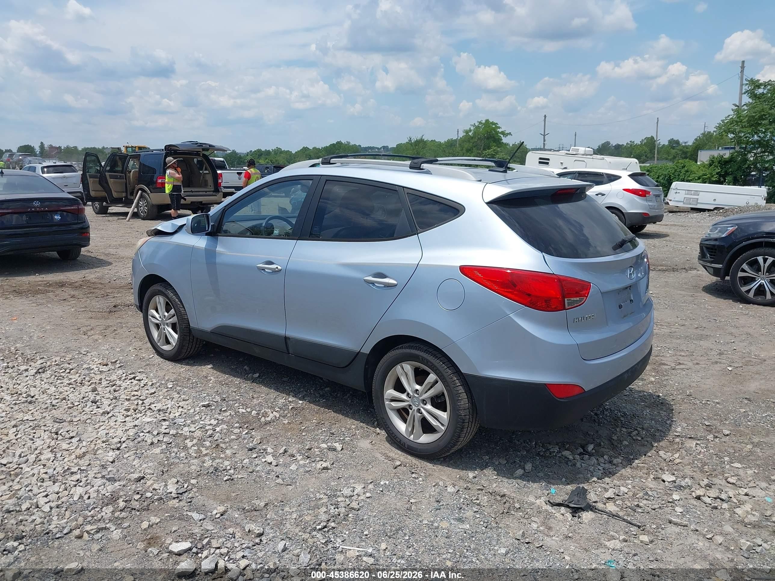 2011 Hyundai Tucson Gls Серебряный vin: KM8JU3AC1BU198288