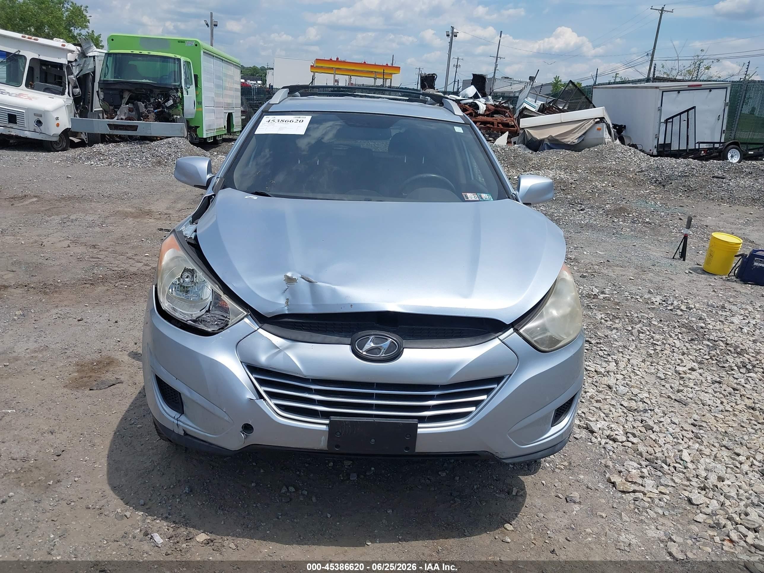 2011 Hyundai Tucson Gls Серебряный vin: KM8JU3AC1BU198288