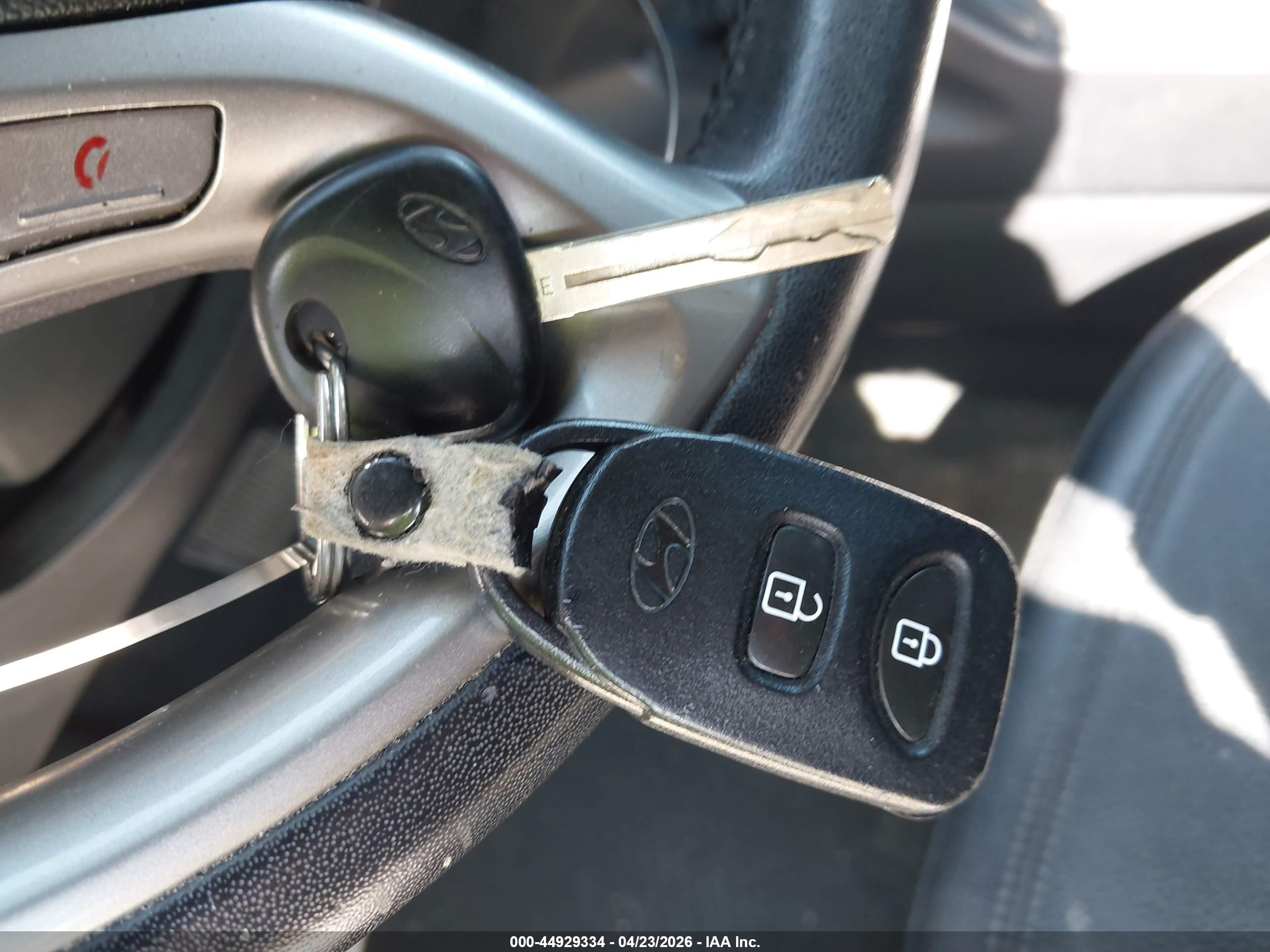 2012 Hyundai Tucson Gls Silver vin: KM8JU3AC1CU404128
