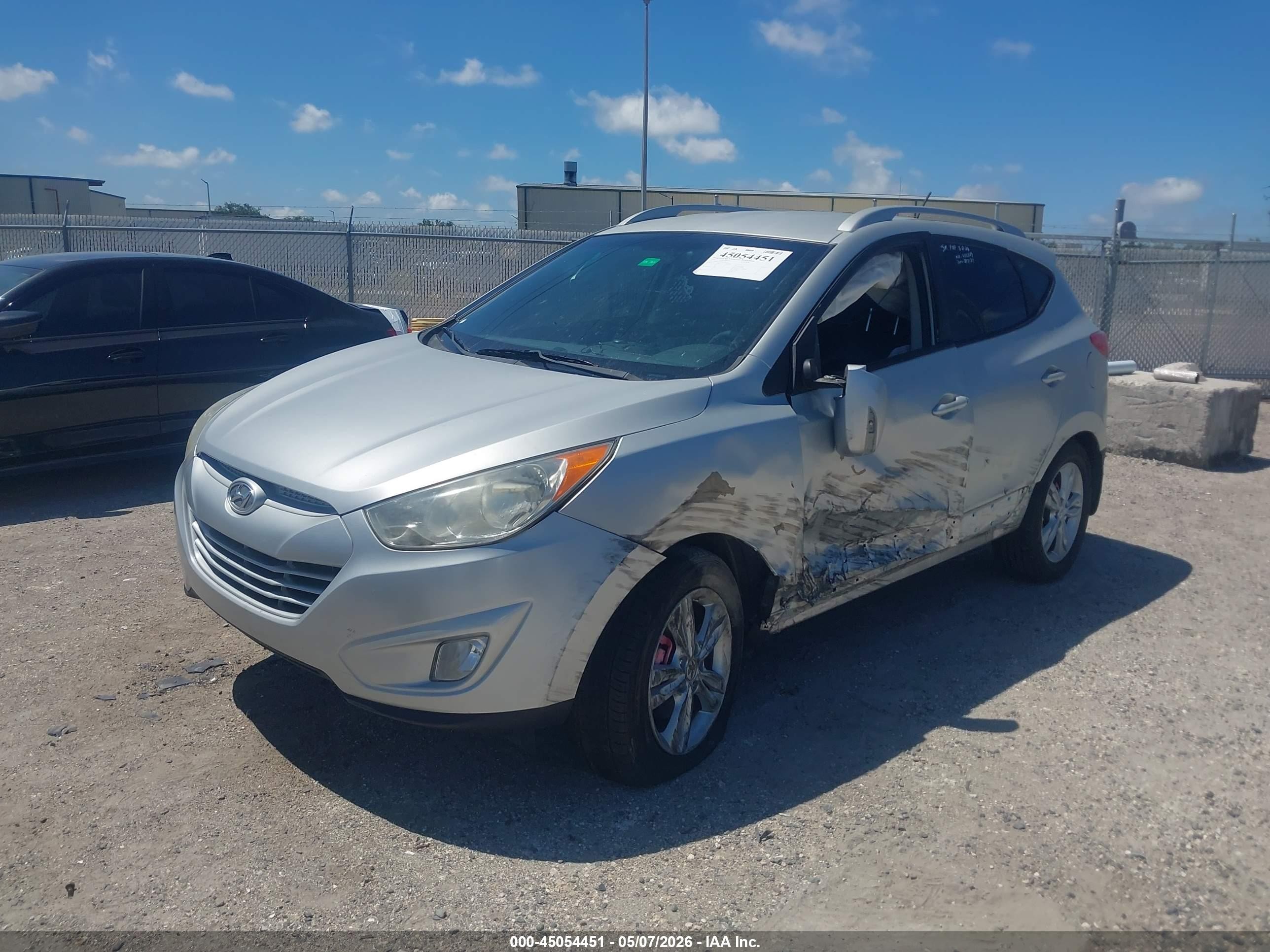 2013 Hyundai Tucson Gls Серебряный vin: KM8JU3AC1DU645379