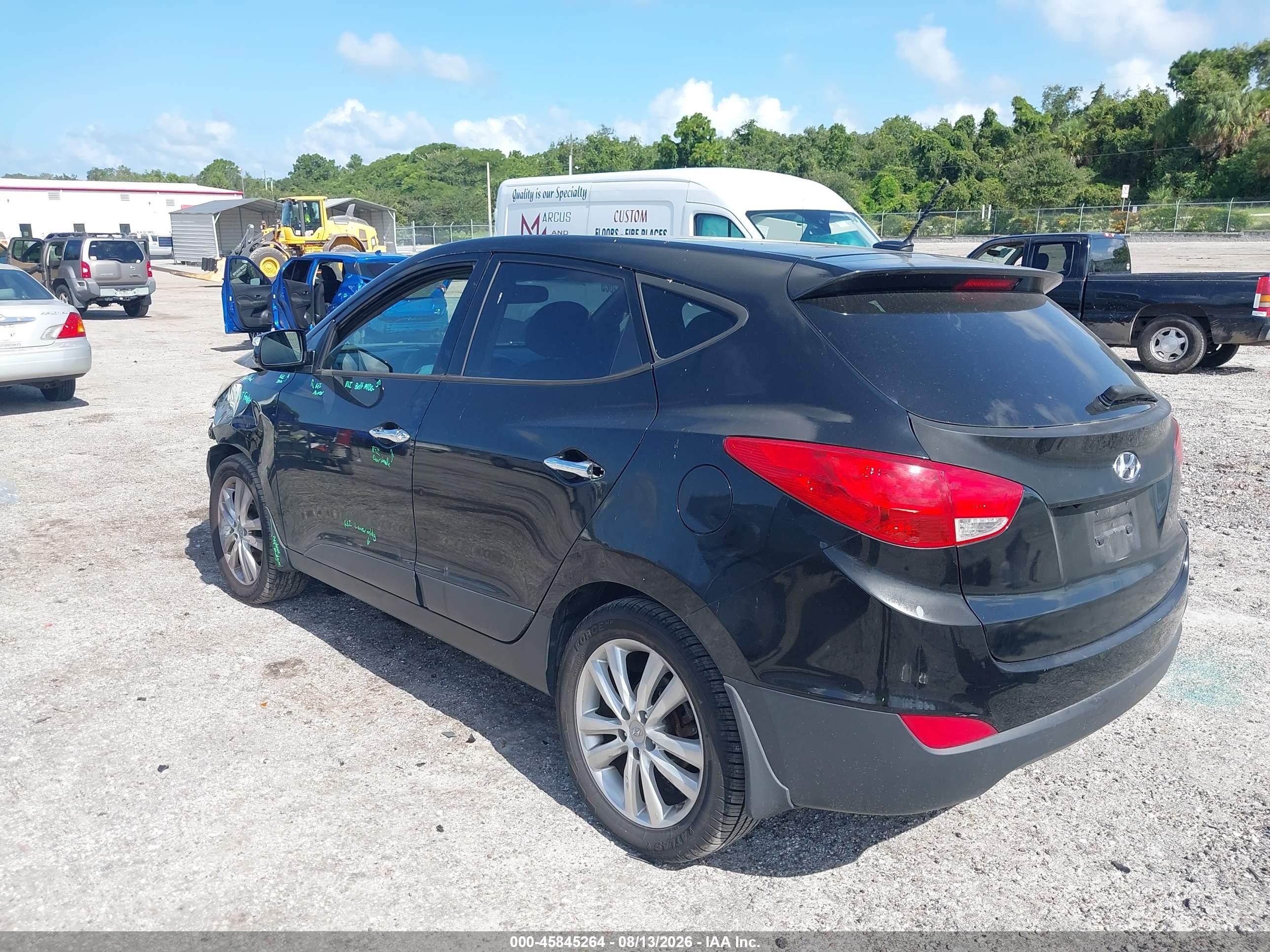 2013 Hyundai Tucson Limited Черный vin: KM8JU3AC1DU693187