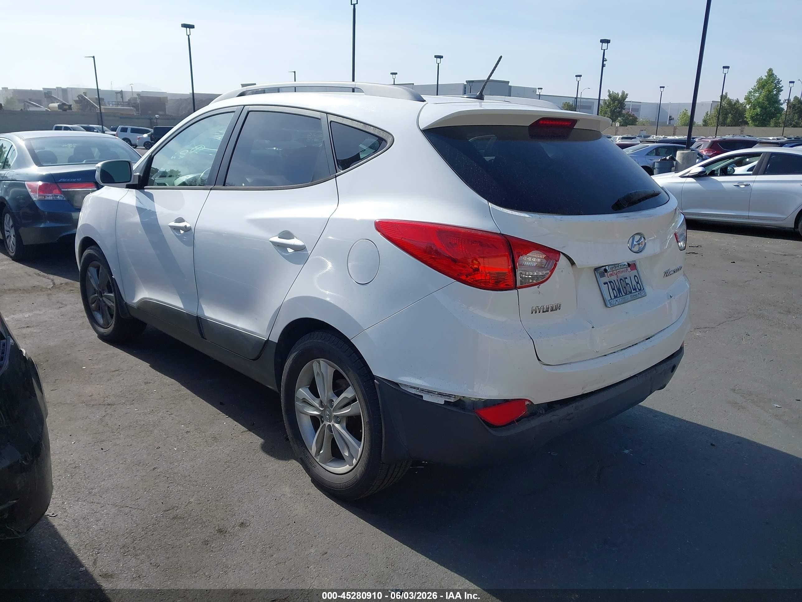 2013 Hyundai Tucson Gls White vin: KM8JU3AC1DU753971