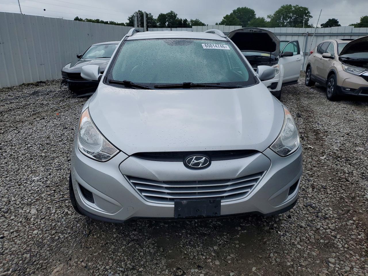 2010 Hyundai Tucson Gls Серебряный vin: KM8JU3AC2AU108578