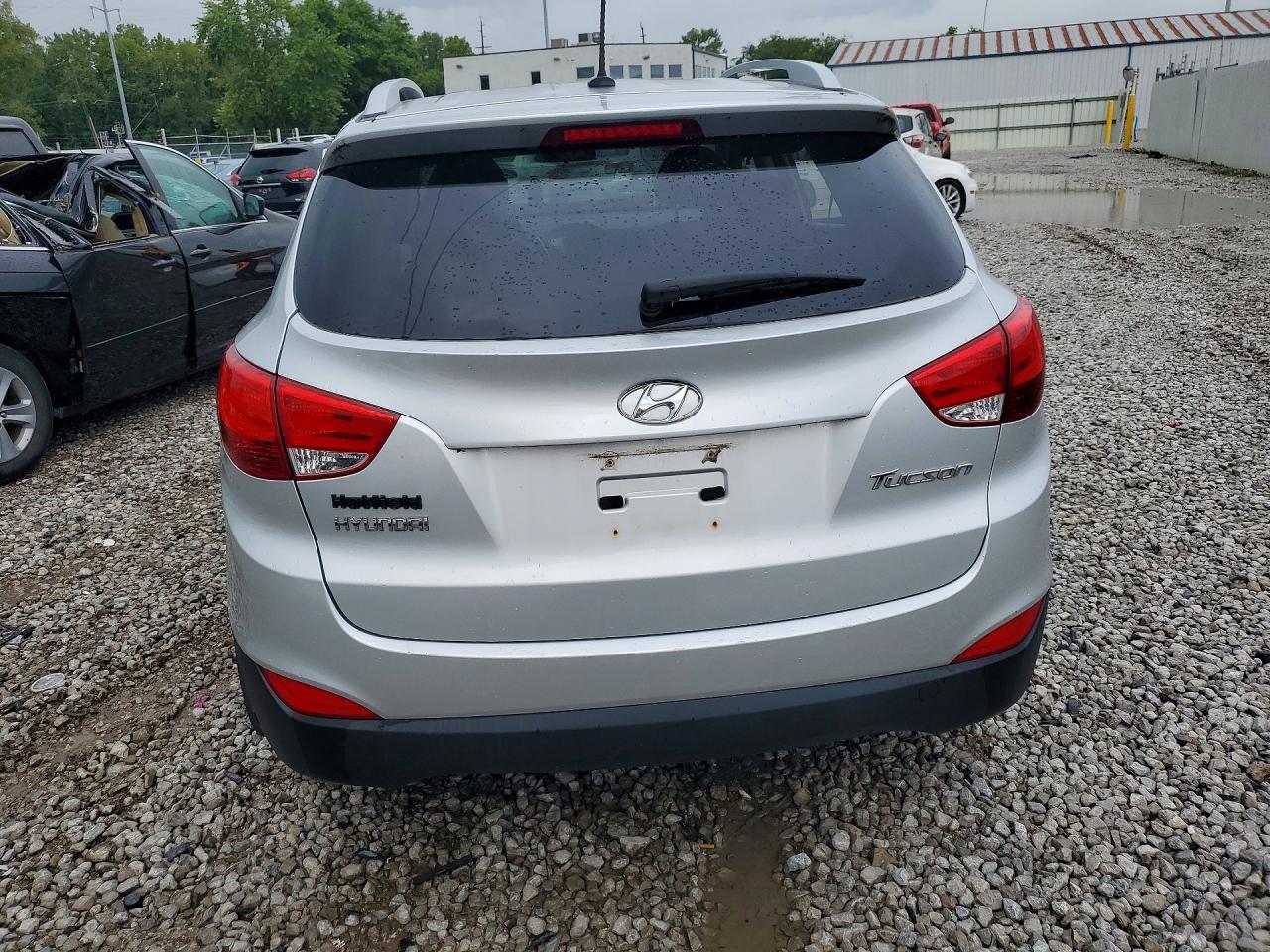 2010 Hyundai Tucson Gls Серебряный vin: KM8JU3AC2AU108578
