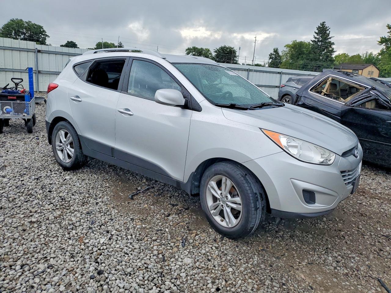 2010 Hyundai Tucson Gls Серебряный vin: KM8JU3AC2AU108578