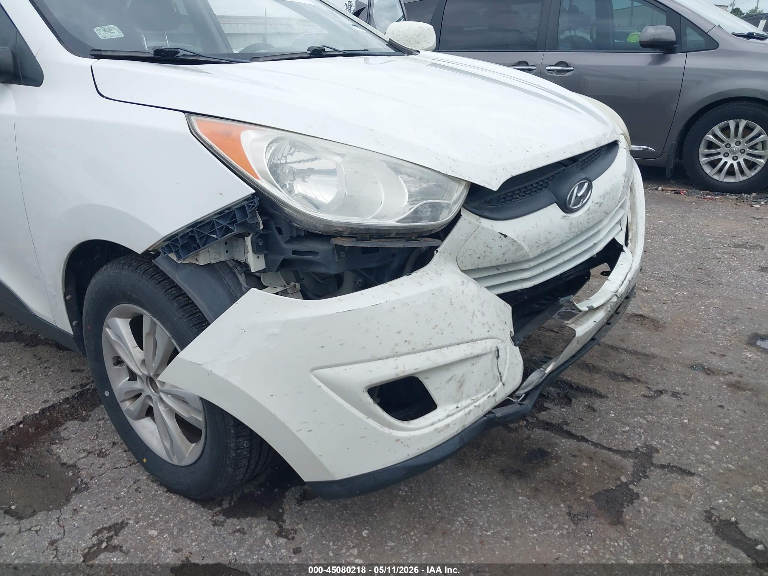 2011 Hyundai Tucson Gls White vin: KM8JU3AC2BU126399