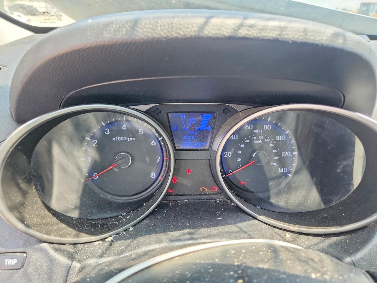 2011 Hyundai Tucson Limited Silver vin: KM8JU3AC2BU144496