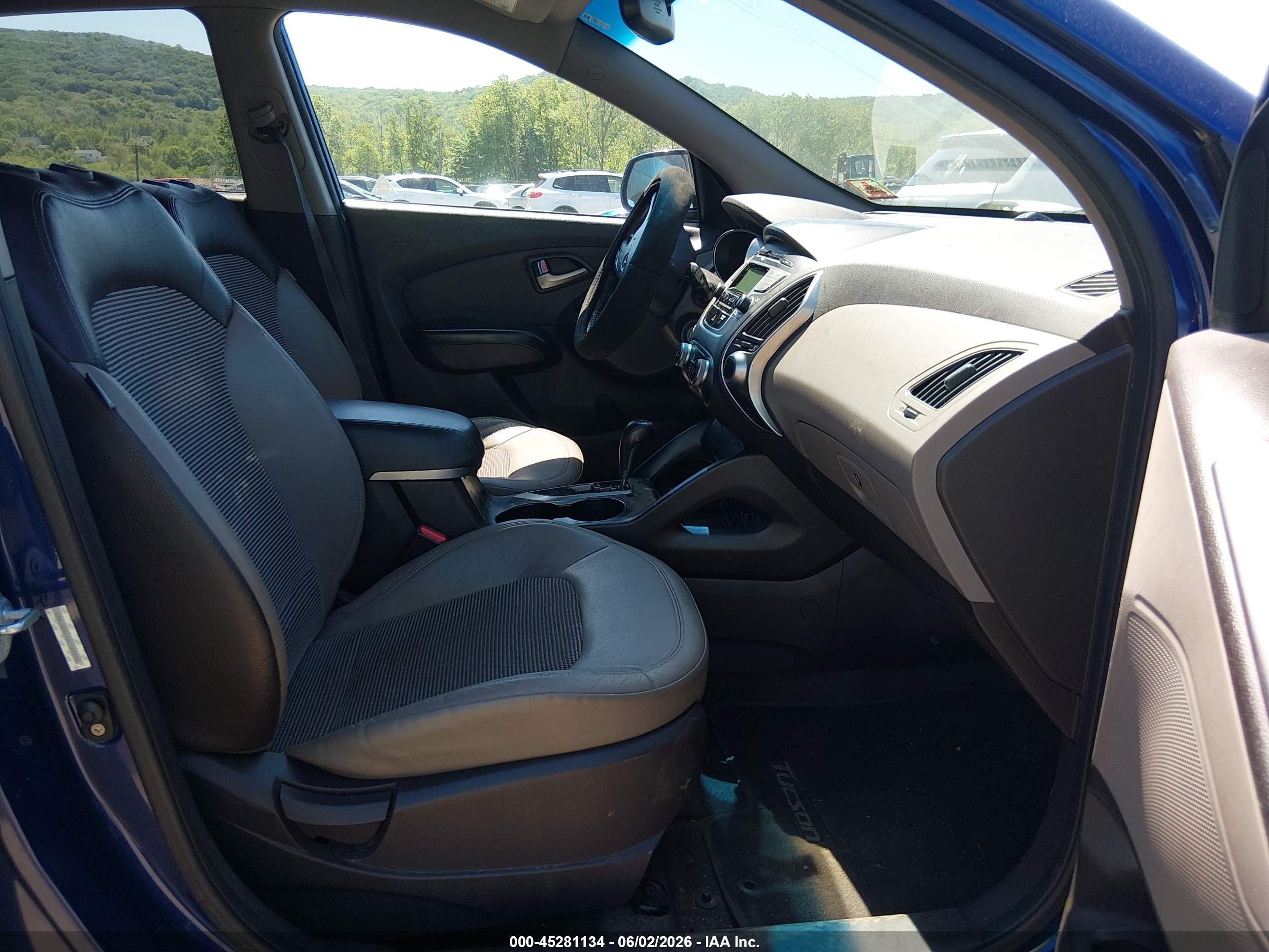 2011 Hyundai Tucson Gls Blue vin: KM8JU3AC2BU158396