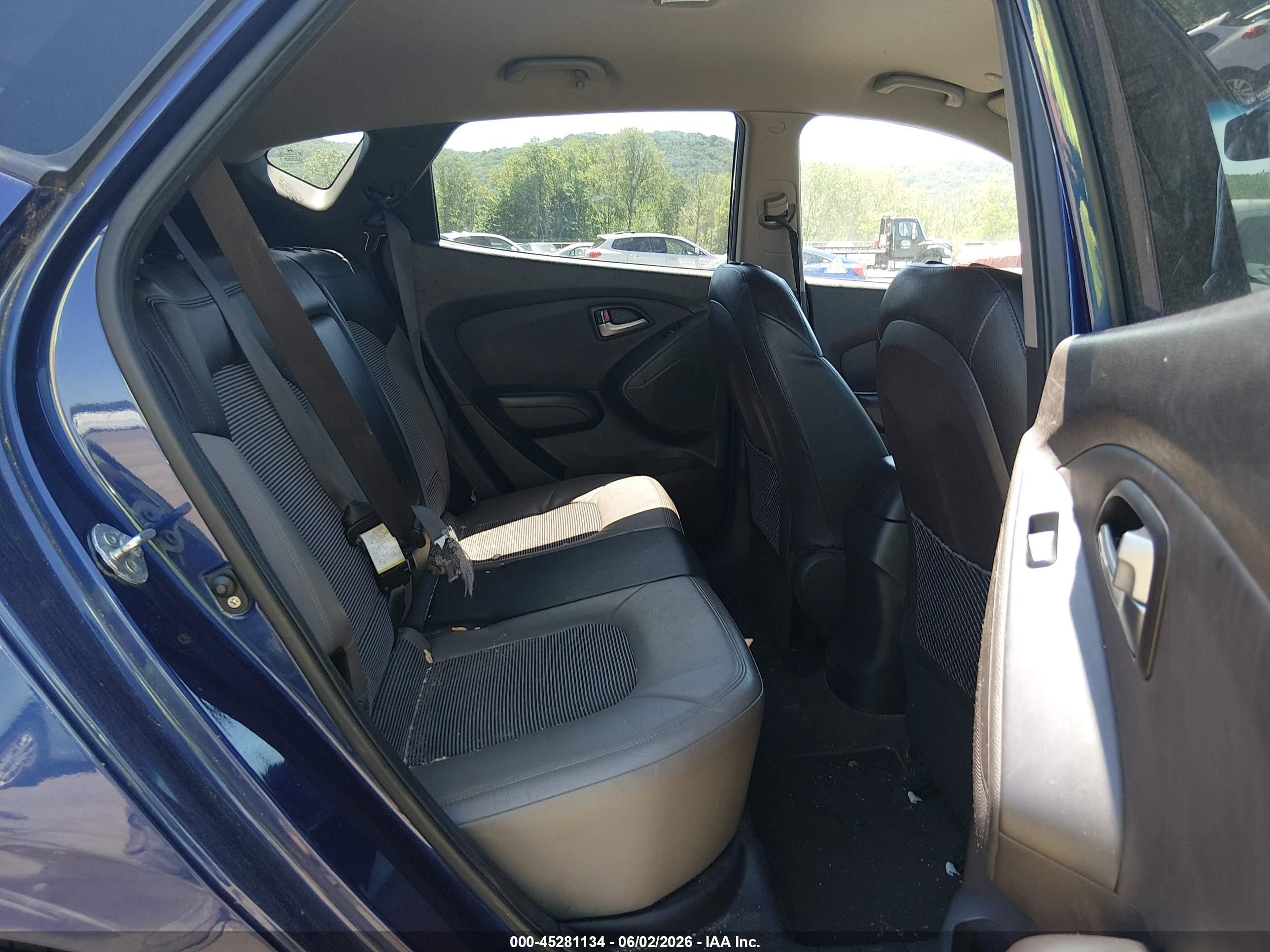 2011 Hyundai Tucson Gls Blue vin: KM8JU3AC2BU158396