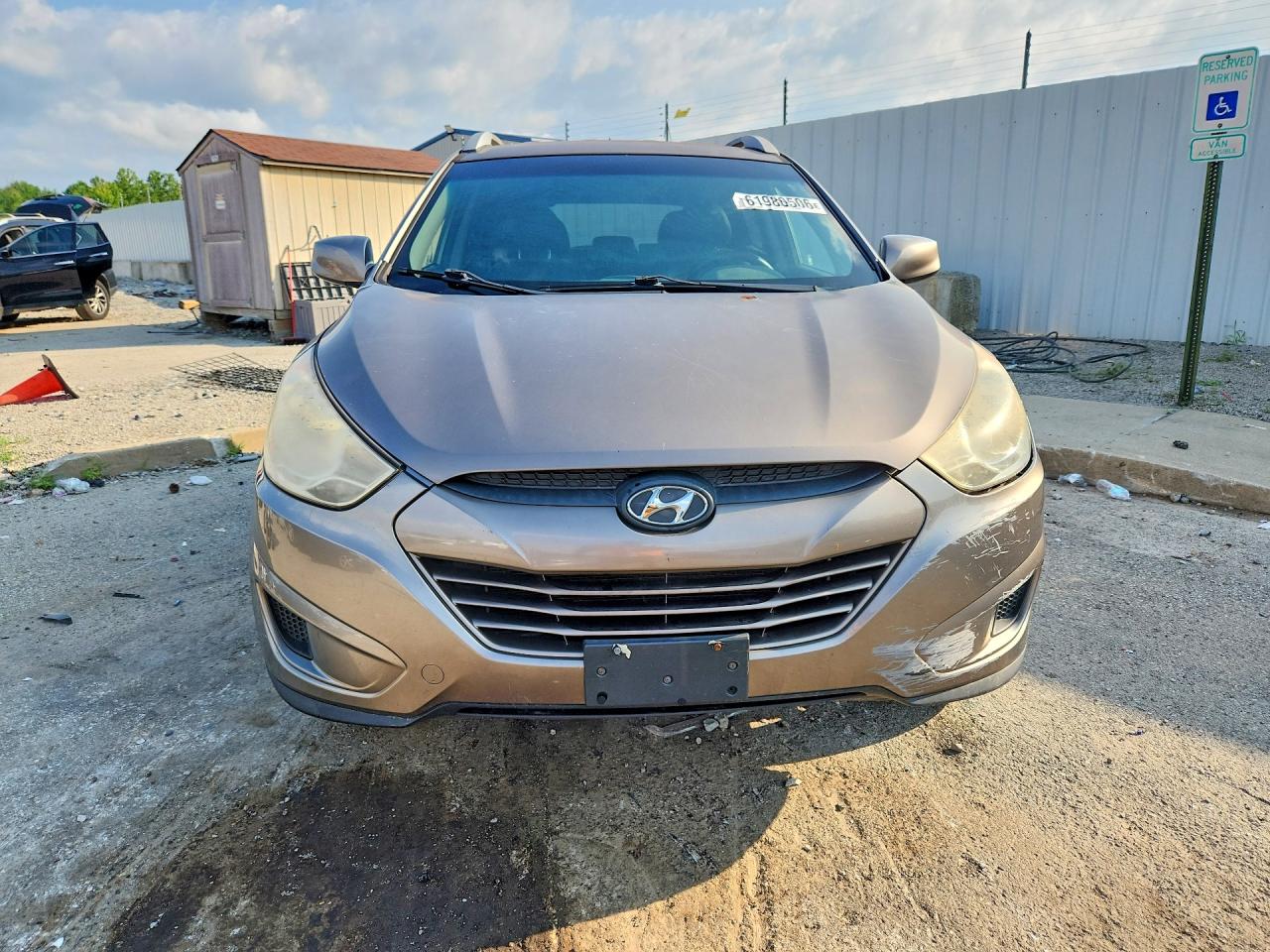 2011 Hyundai Tucson Gls Gray vin: KM8JU3AC2BU171147