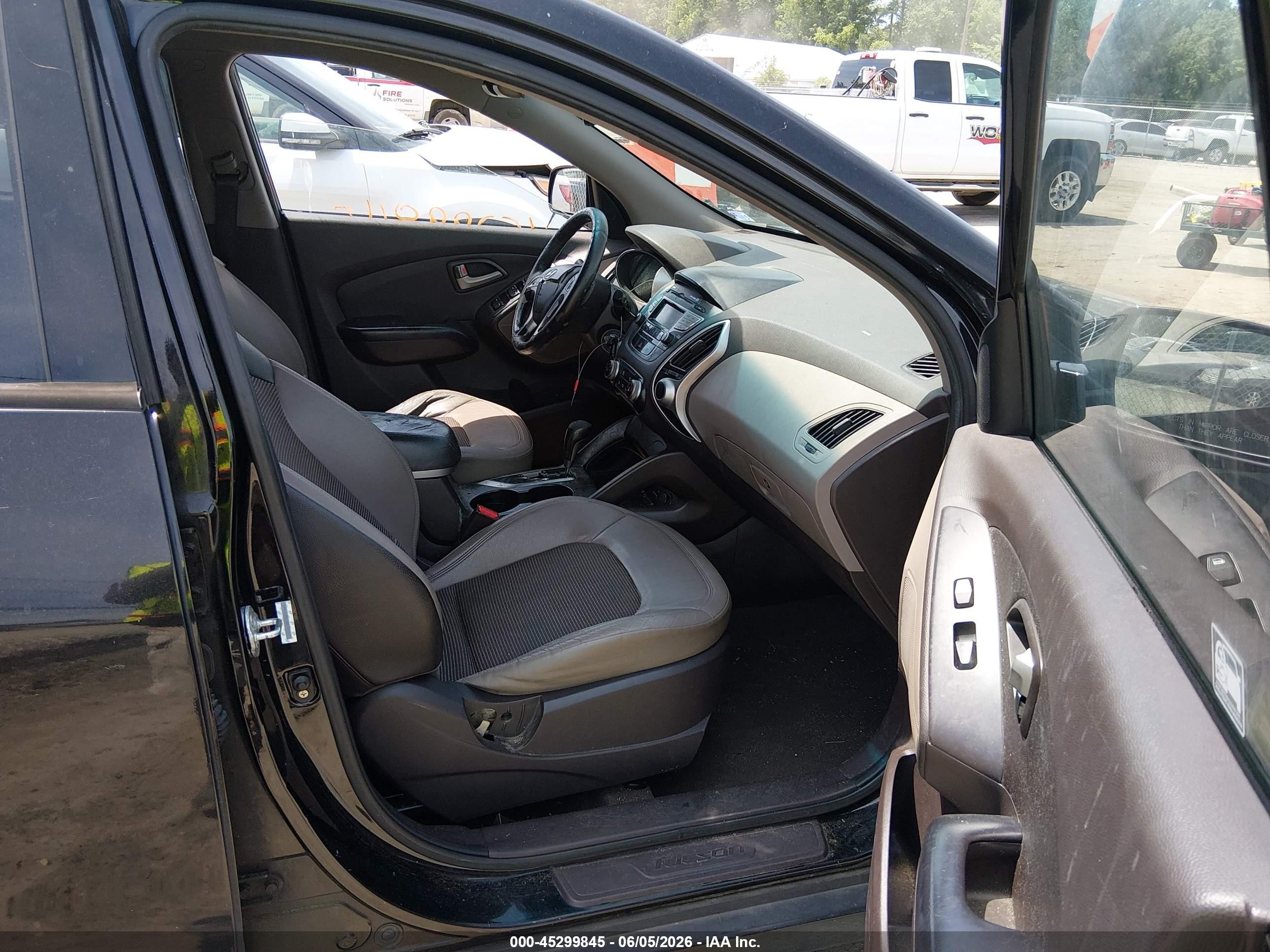 2011 Hyundai Tucson Gls Black vin: KM8JU3AC2BU191611