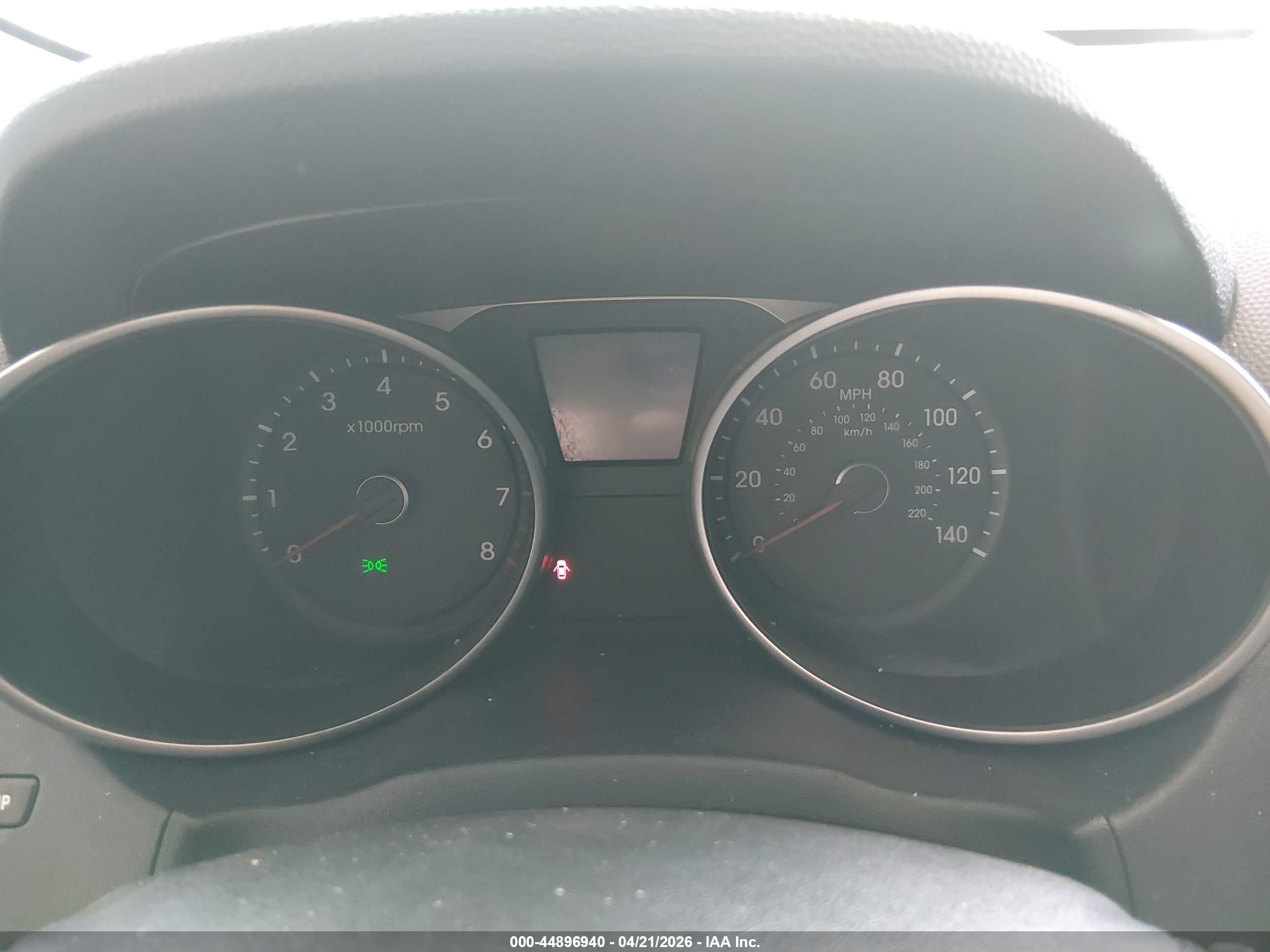 2011 Hyundai Tucson Limited White vin: KM8JU3AC2BU312170