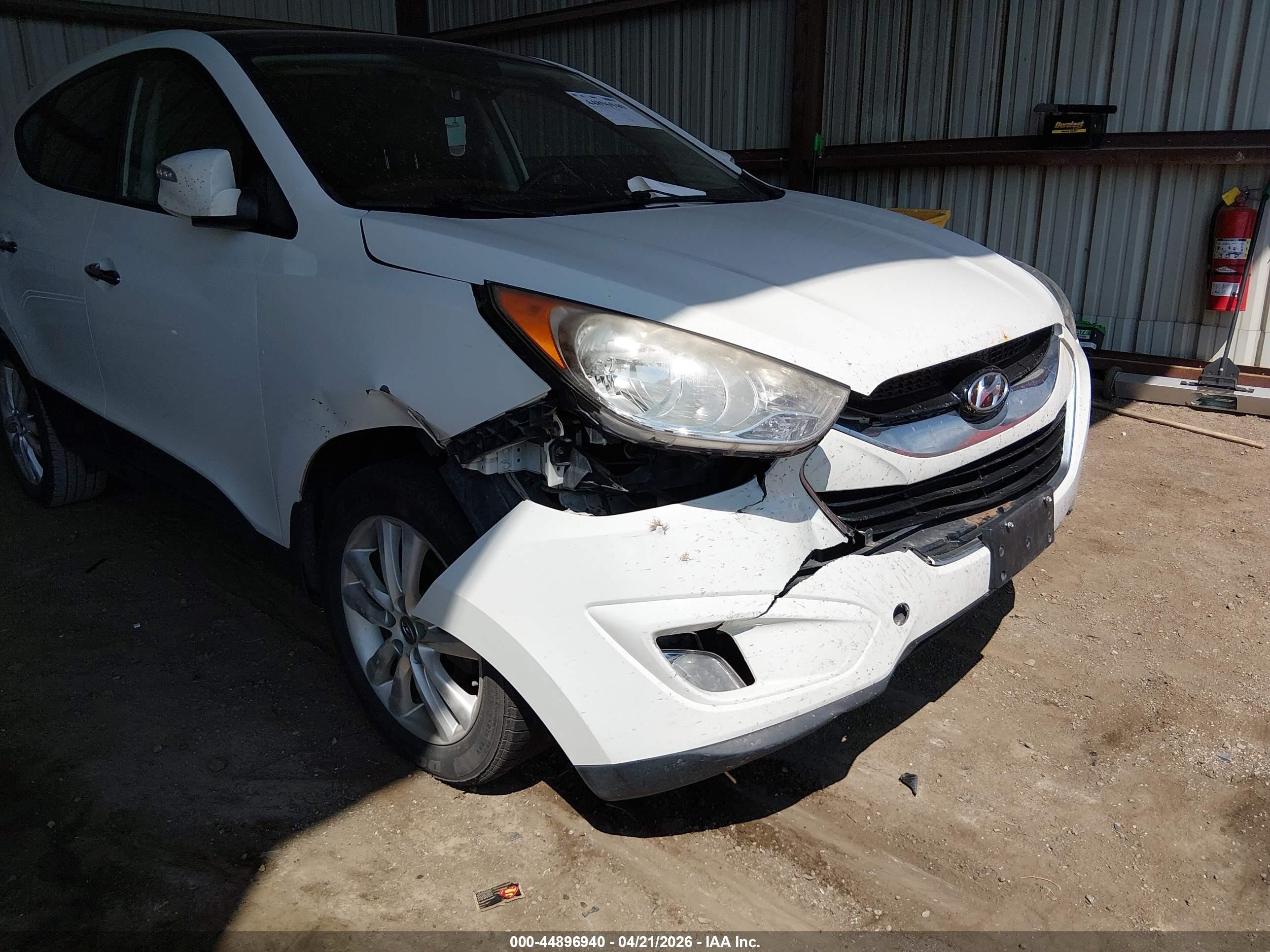 2011 Hyundai Tucson Limited White vin: KM8JU3AC2BU312170