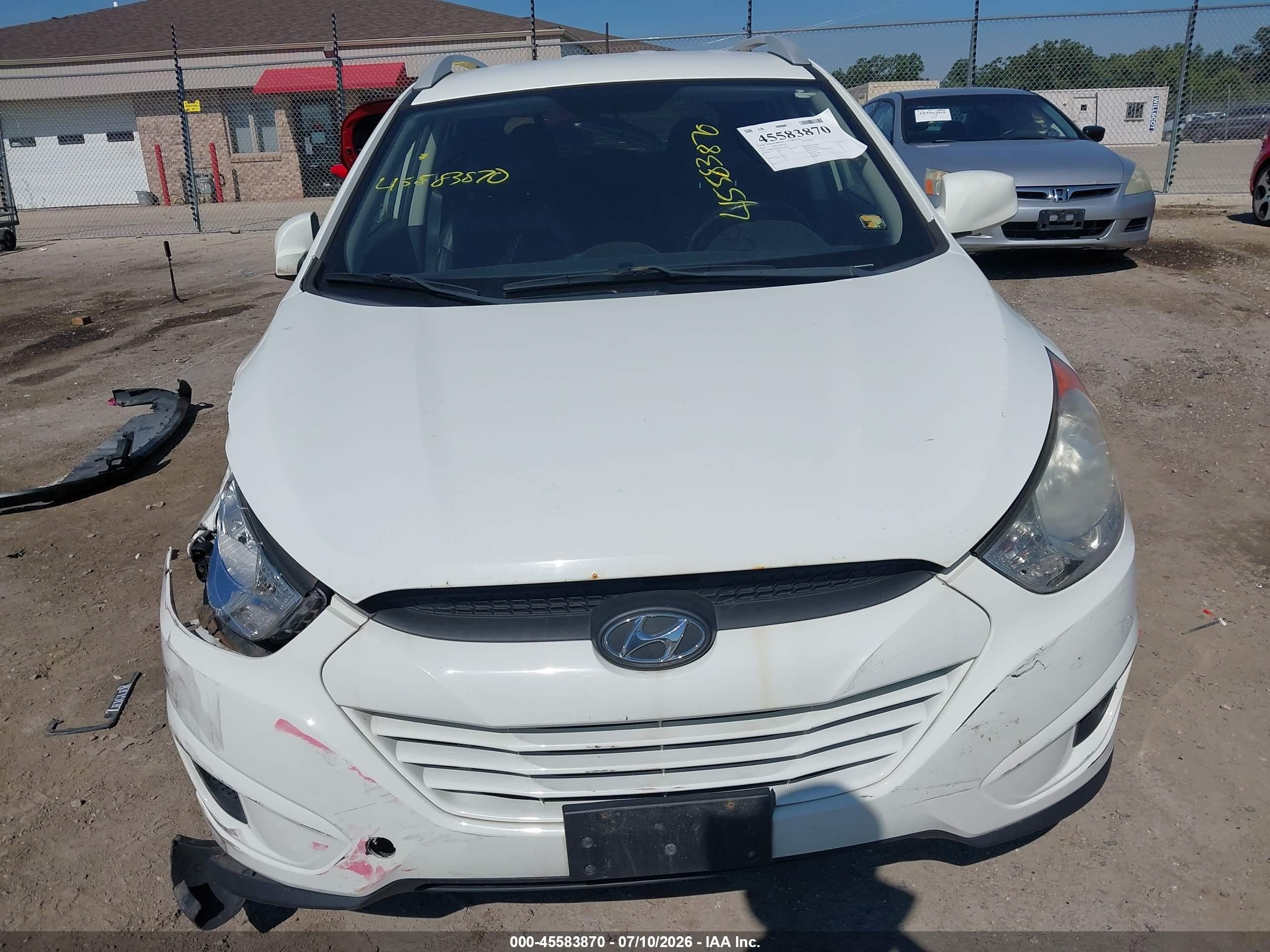 2011 Hyundai Tucson Gls White vin: KM8JU3AC2BU314663