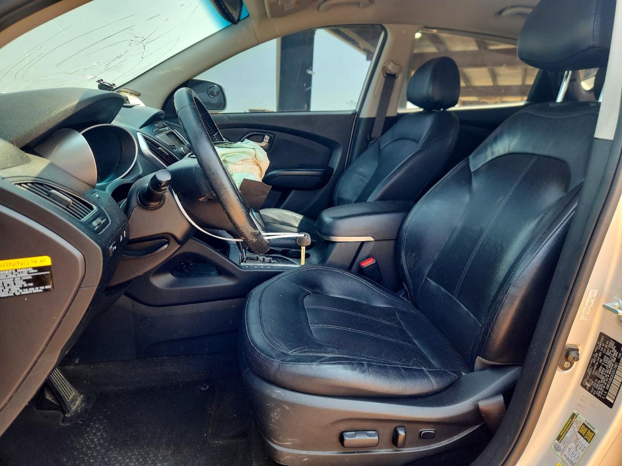 2012 Hyundai Tucson Limited Silver vin: KM8JU3AC2CU511821