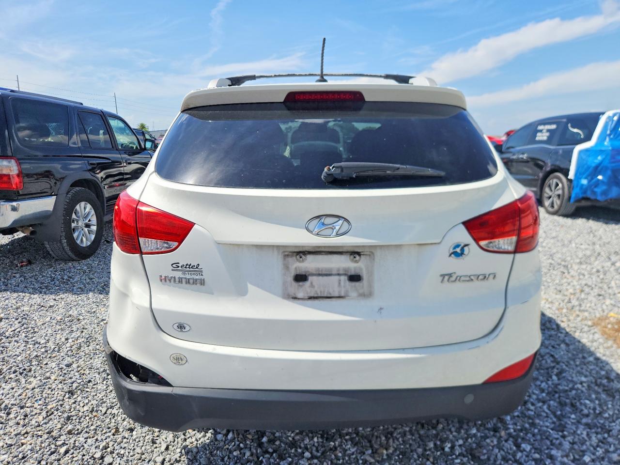 2013 Hyundai Tucson Gls White vin: KM8JU3AC2DU617333